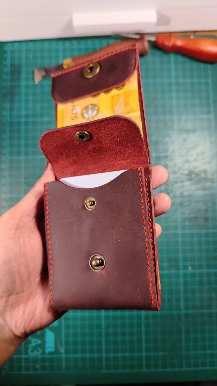 Beybz - Vertical Wallet