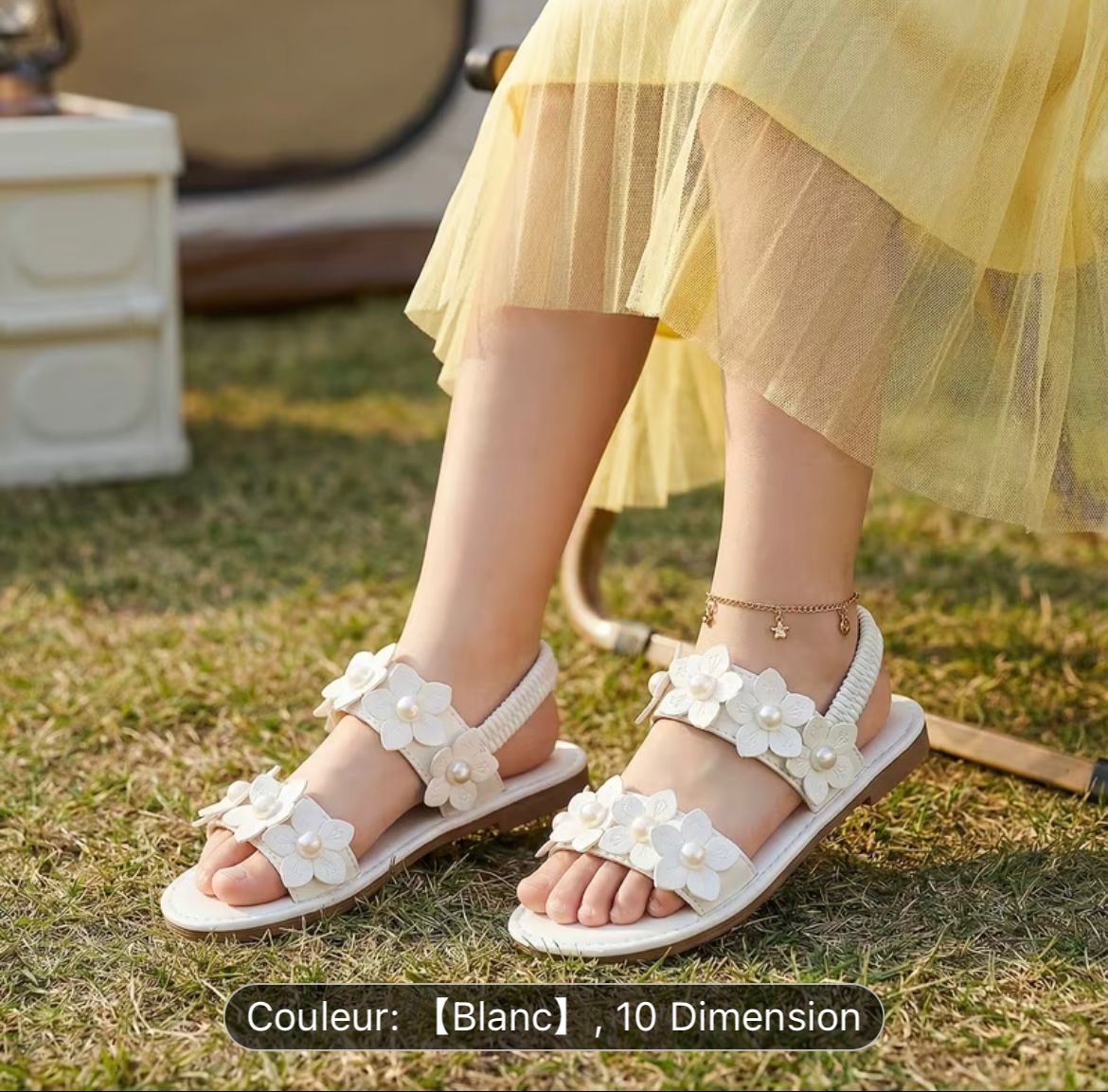 Sandales fleurs blanches
