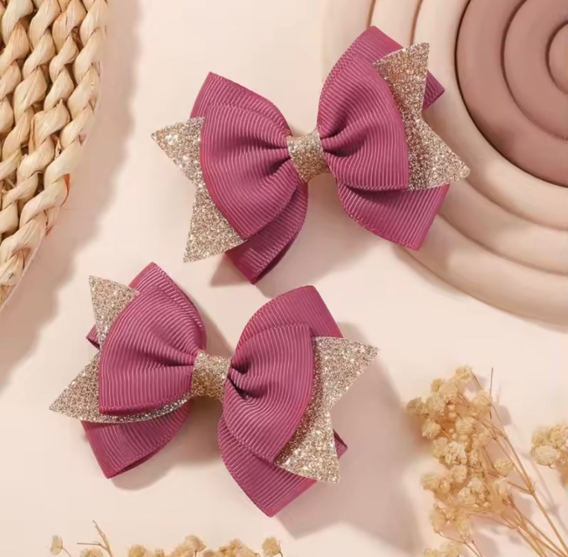 Barrette nœud violet pailleté