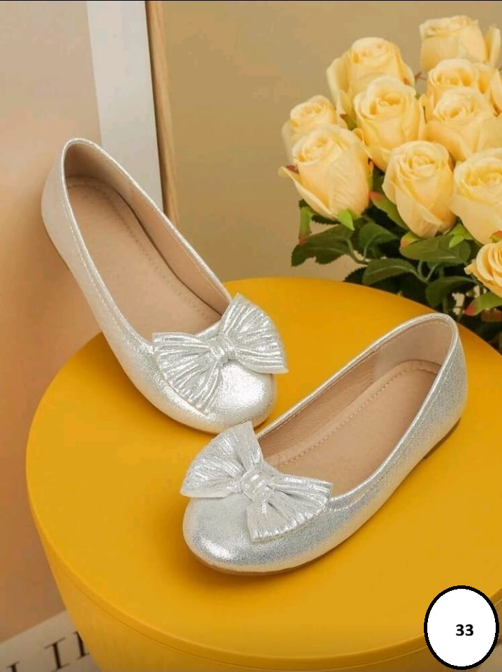 Ballerines argentées à nœud