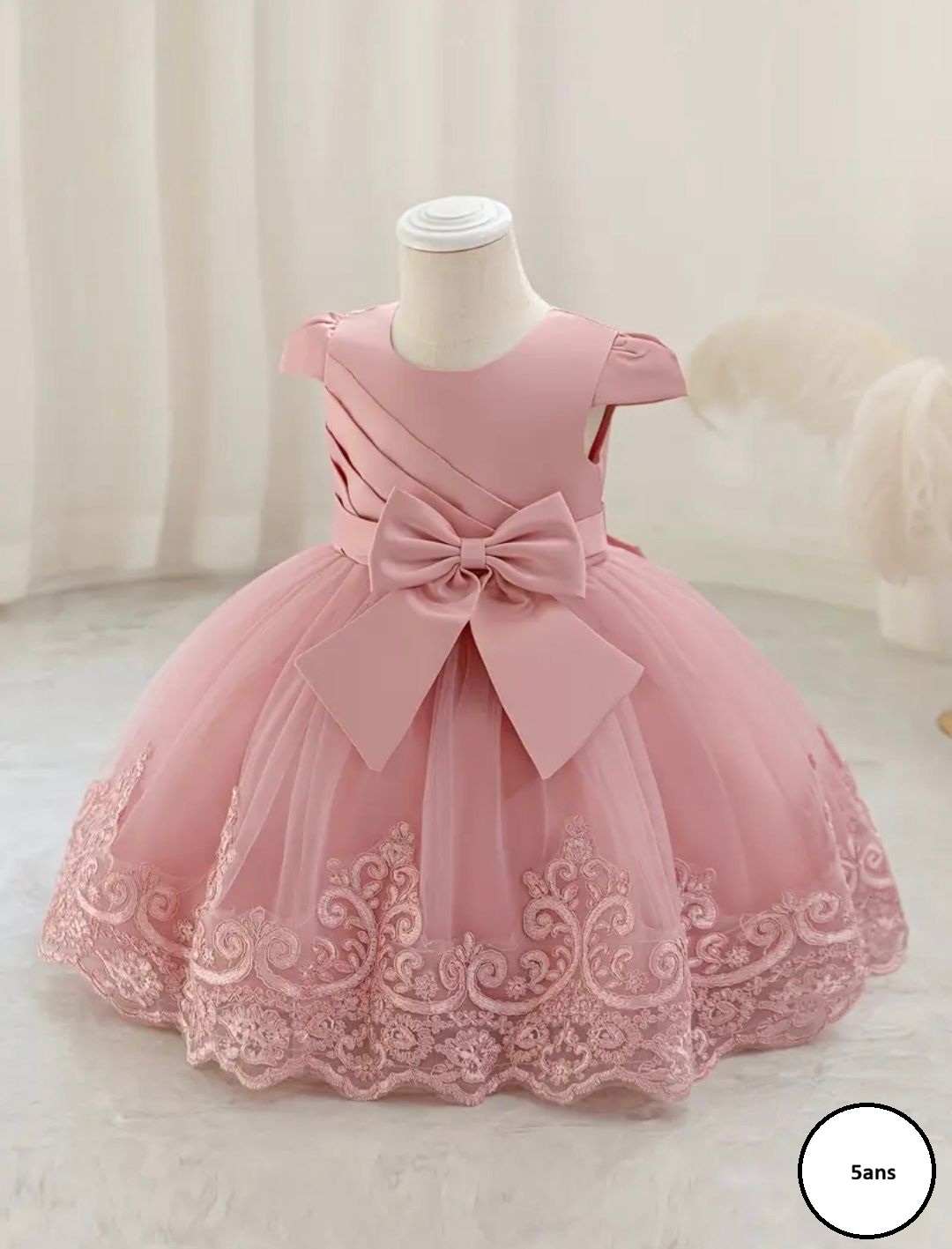 Robe de cérémonie rose bébé