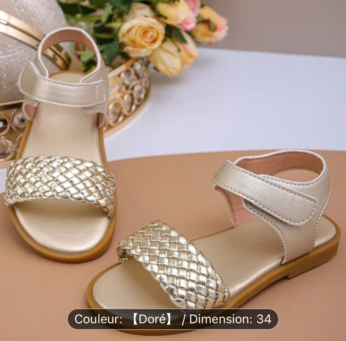 Sandales dorées enfant