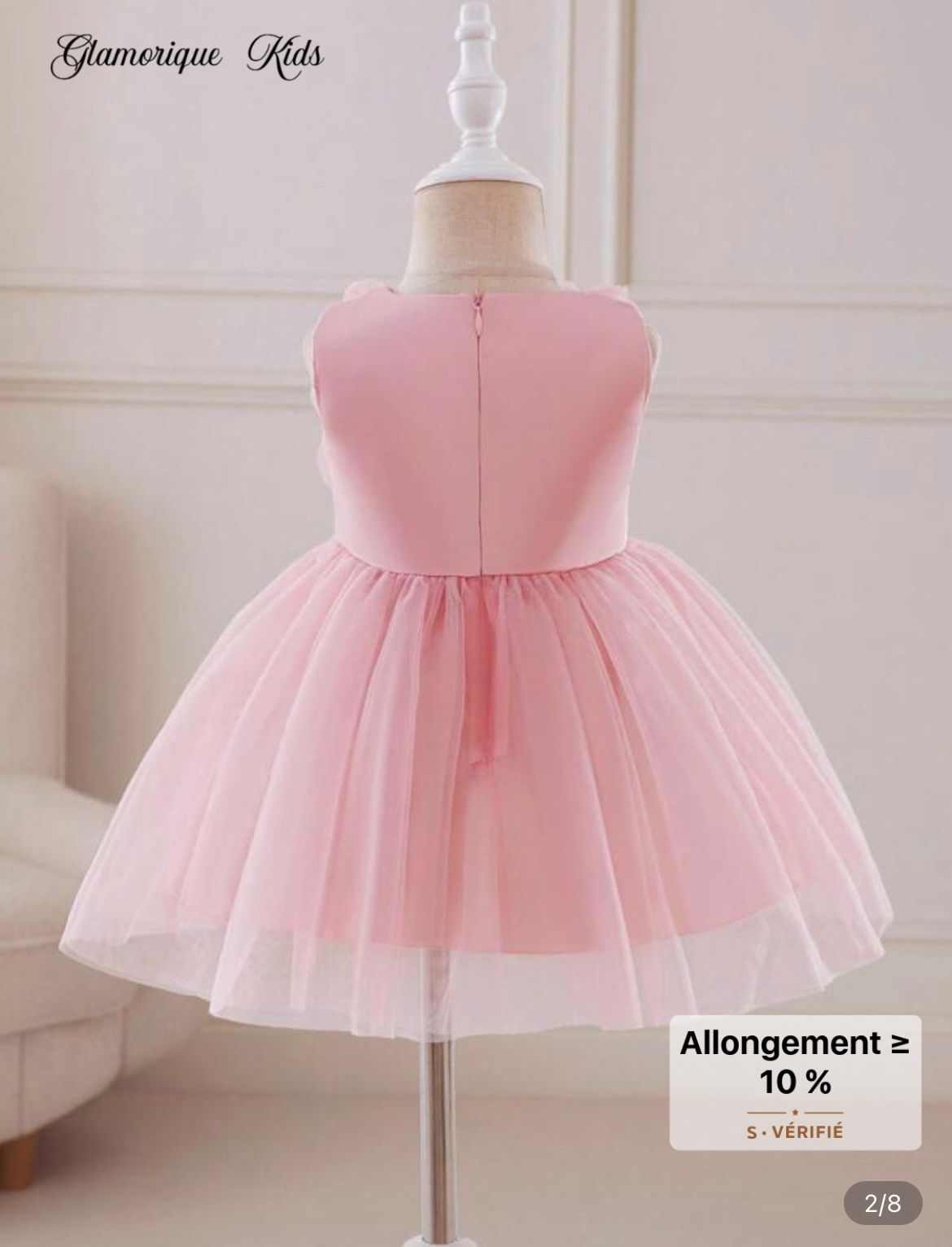 Robe de bébé rose élégante