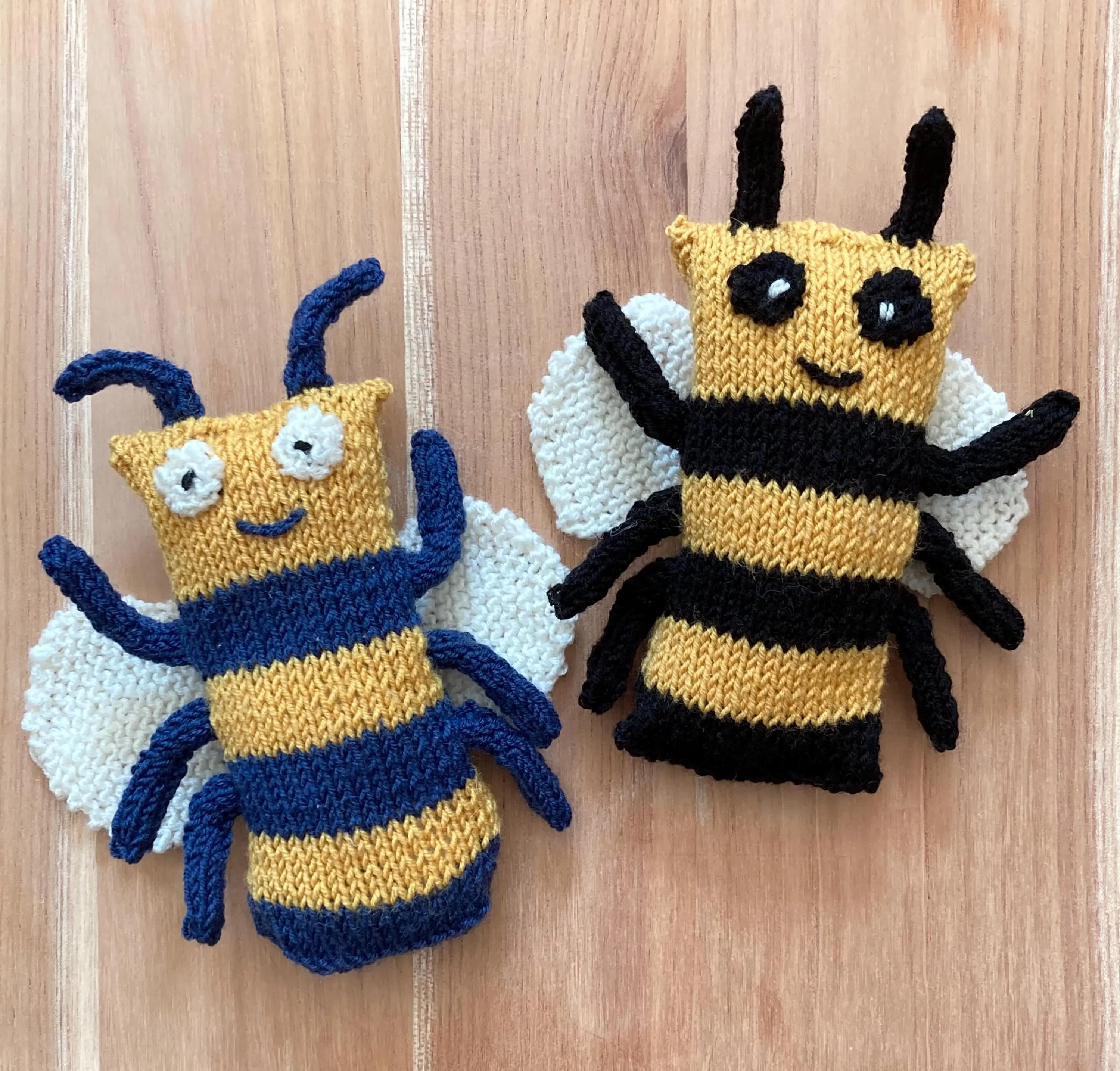 Bee soft toy knitting pattern