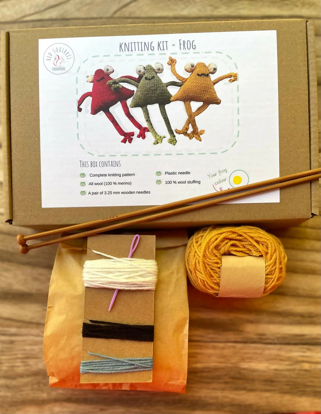 The Frog - Beginner knitting kit