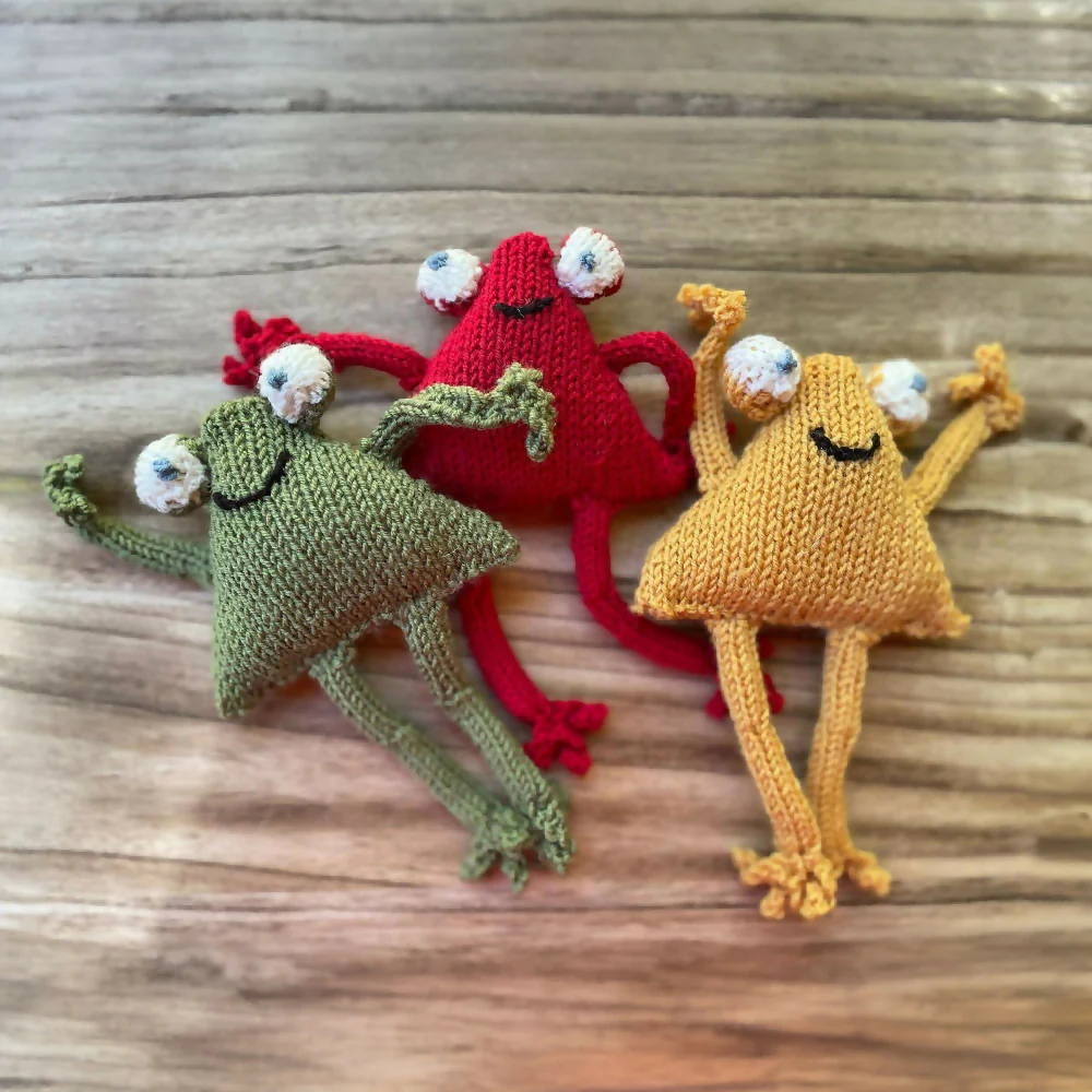 The Frog - Beginner knitting kit