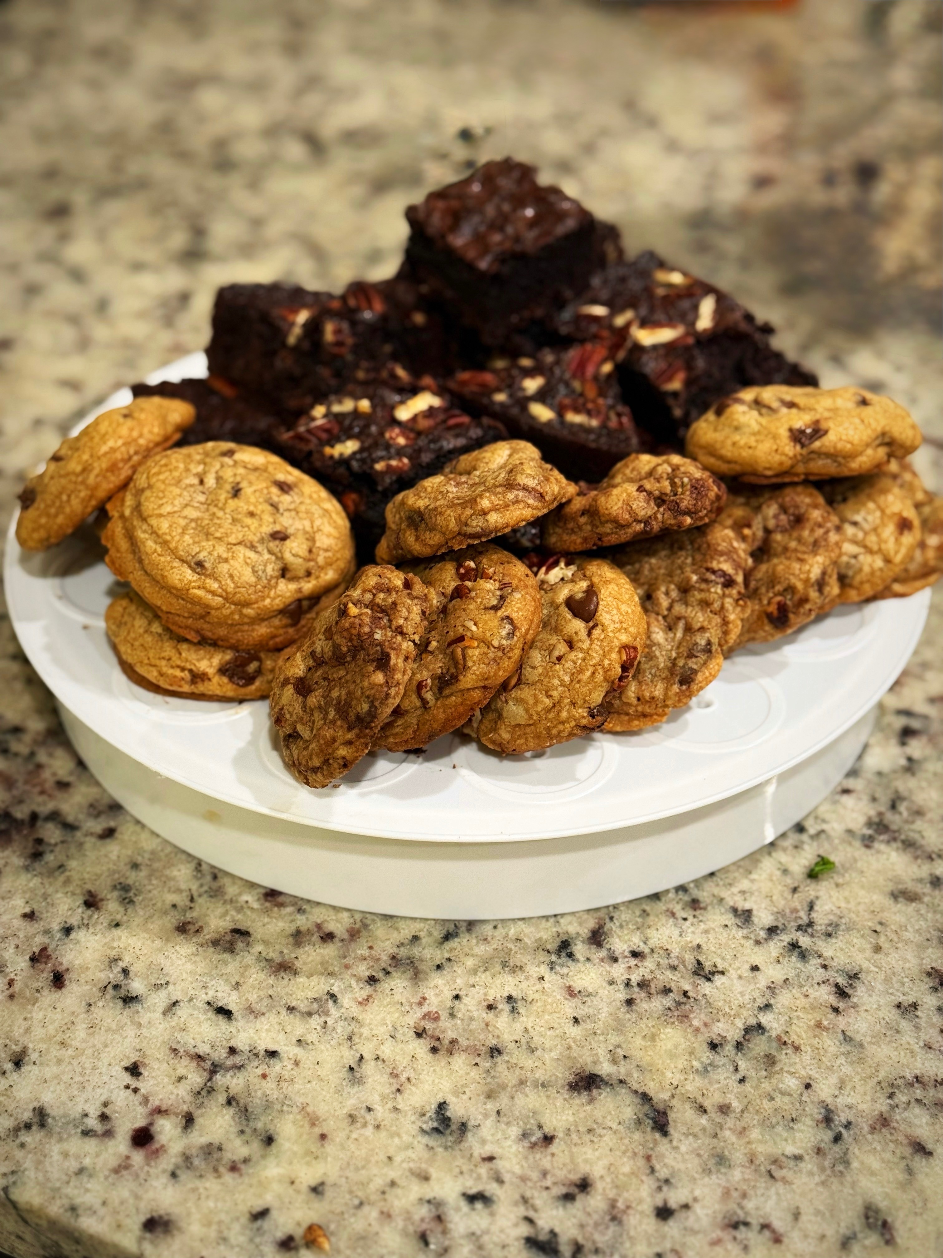 Cookie & Brownie Assortment Plate