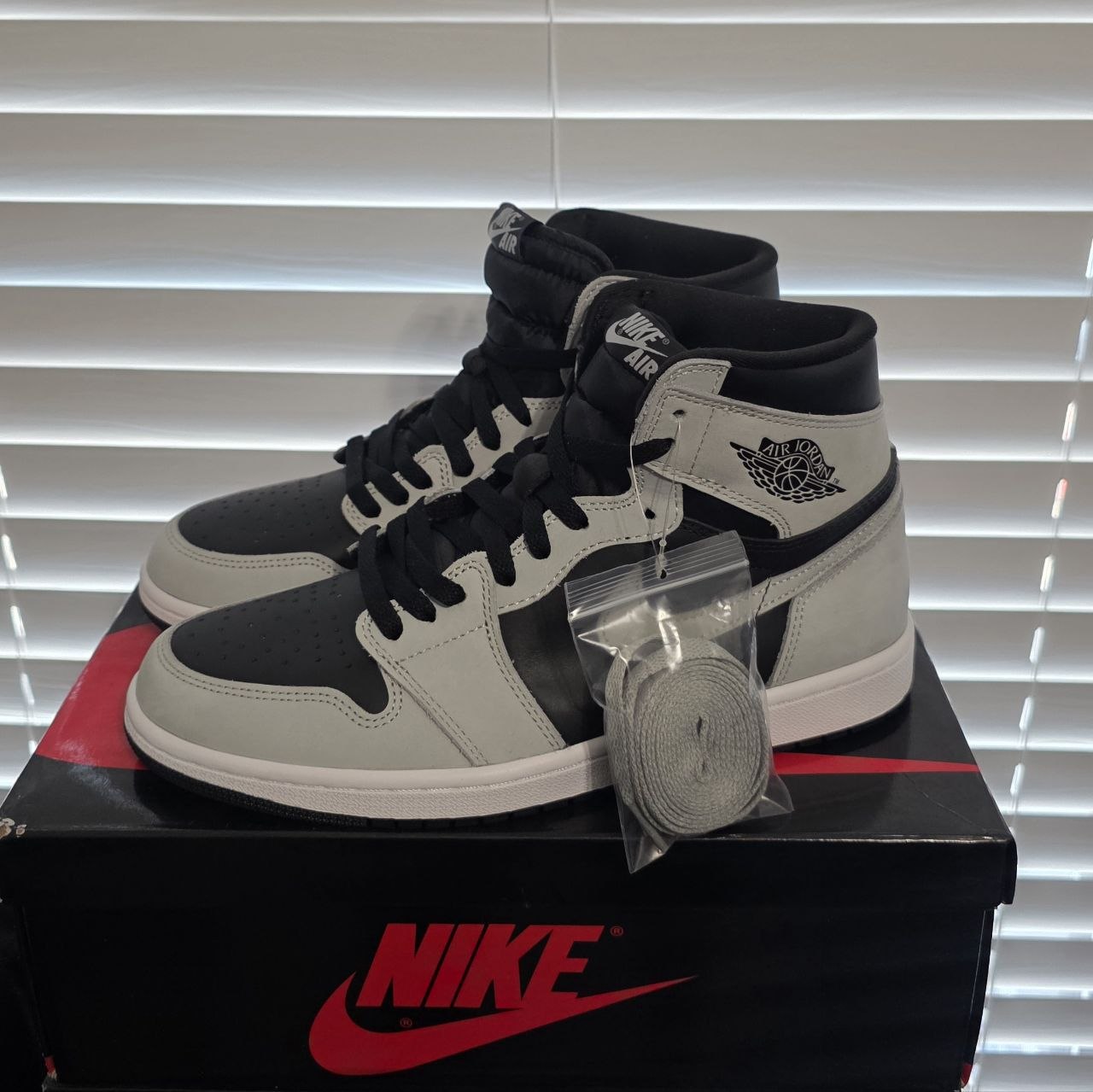 Nike Air Jordan 1 Gris/Negro