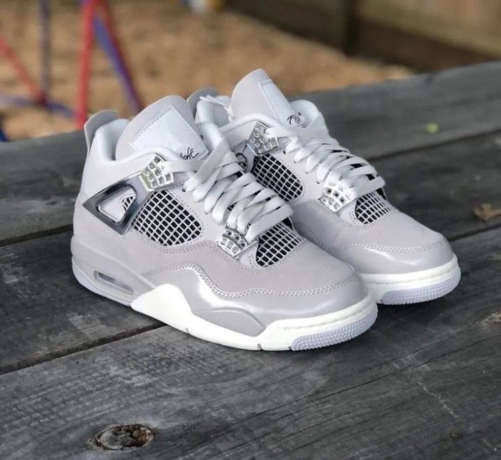 Nike Air Jordan 4 Gris