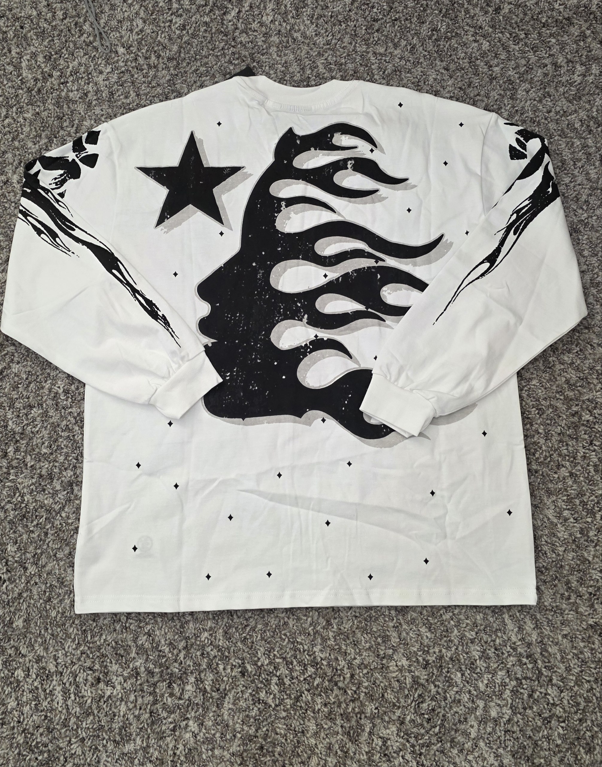 Camiseta Hellstar Manga Larga