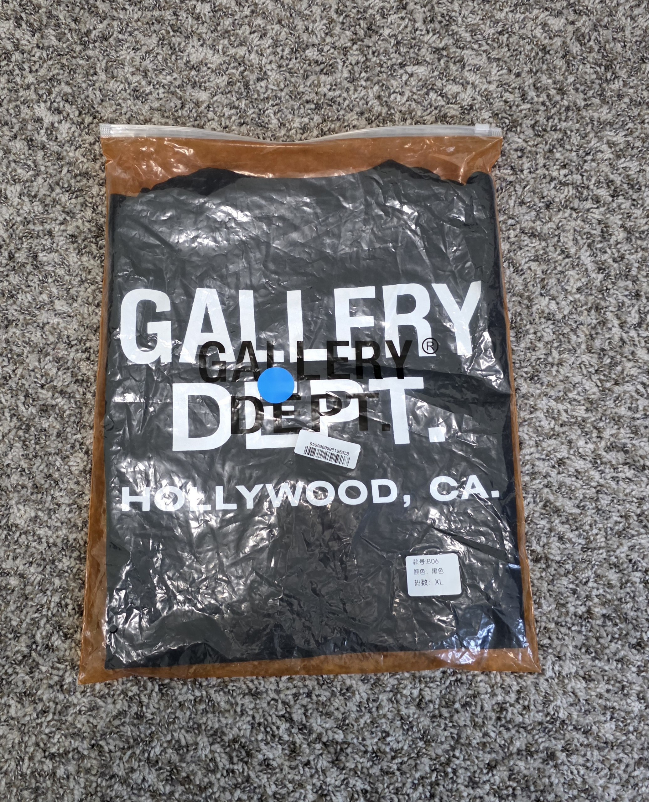 Camiseta Gallery Dept.