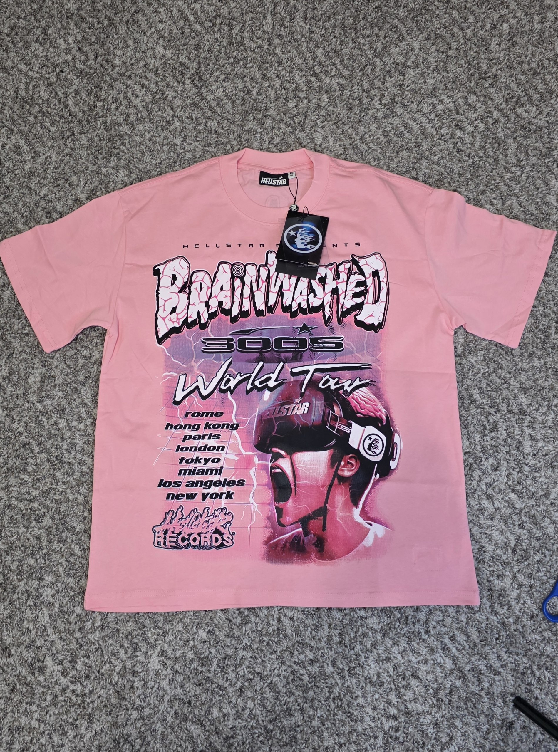 Camiseta Brainwasted 3069 HELLSTAR