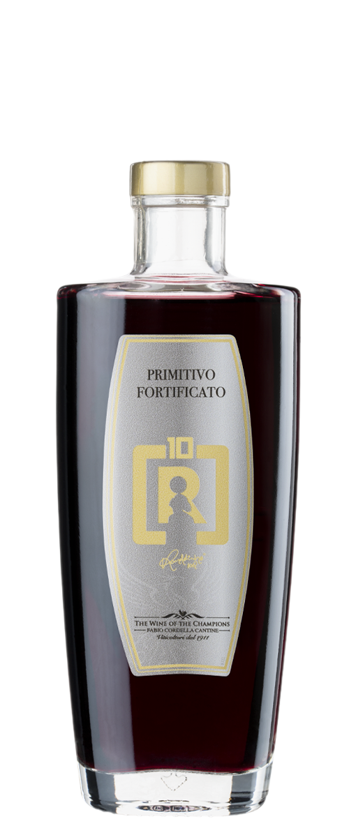 [R] ONE – Primitivo Fortificato RONALDINHO | The Wine of Champions