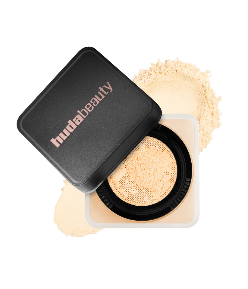 Huda Beauty - EASY BAKE LOOSE BAKING & SETTING POWDER