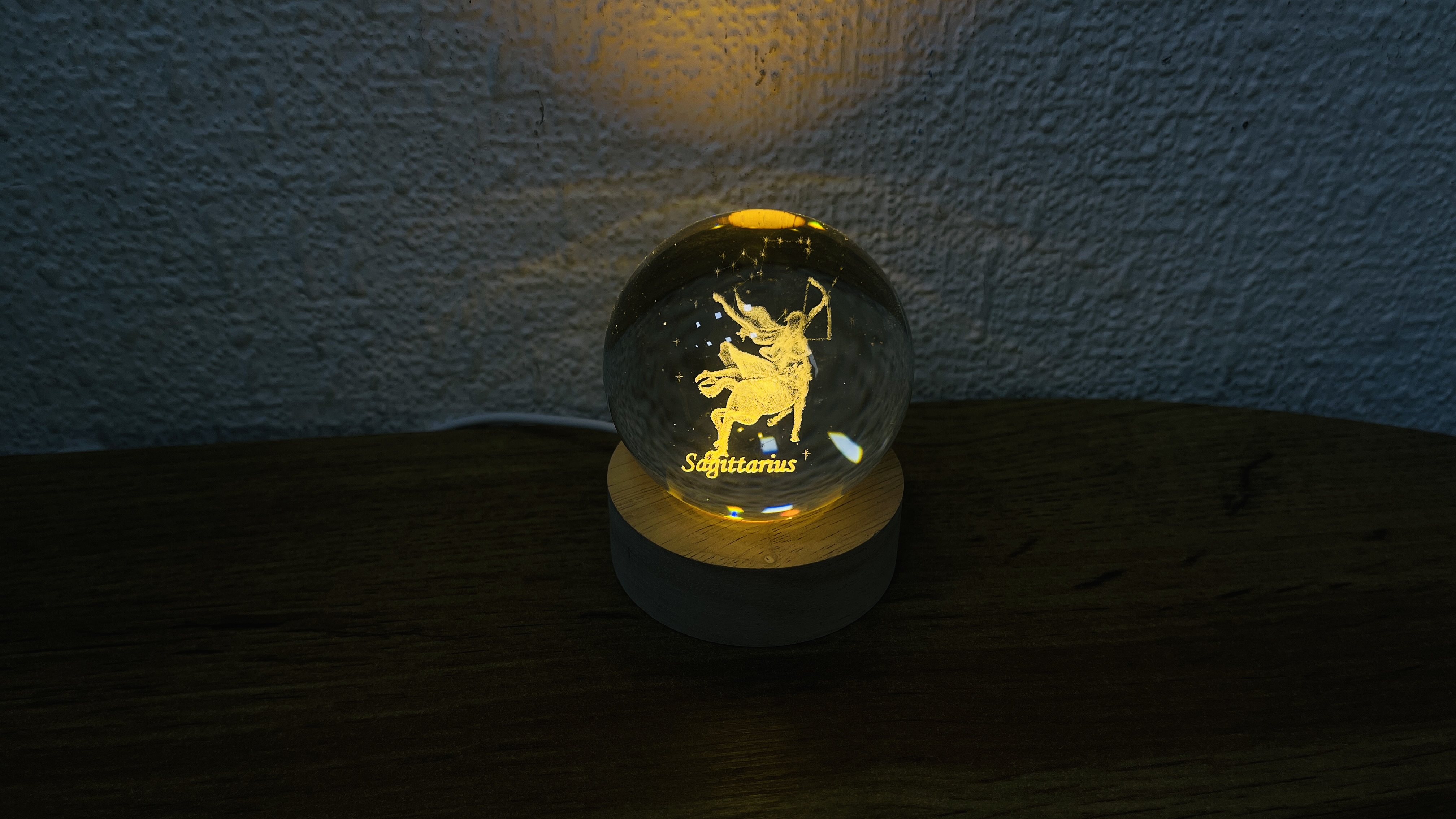 Oxatan  Bürcü Kürə İşıq (Kiçik  5.5 x 7.5 sm)