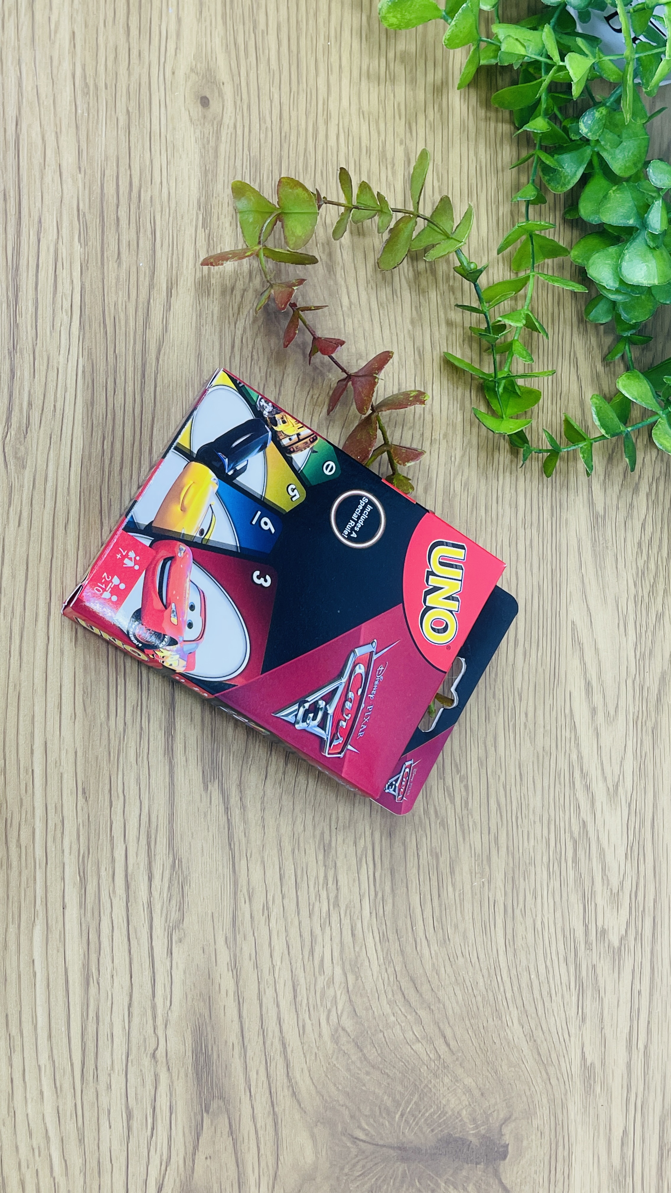 UNO Disney Pixar Cars Kart Oyunu