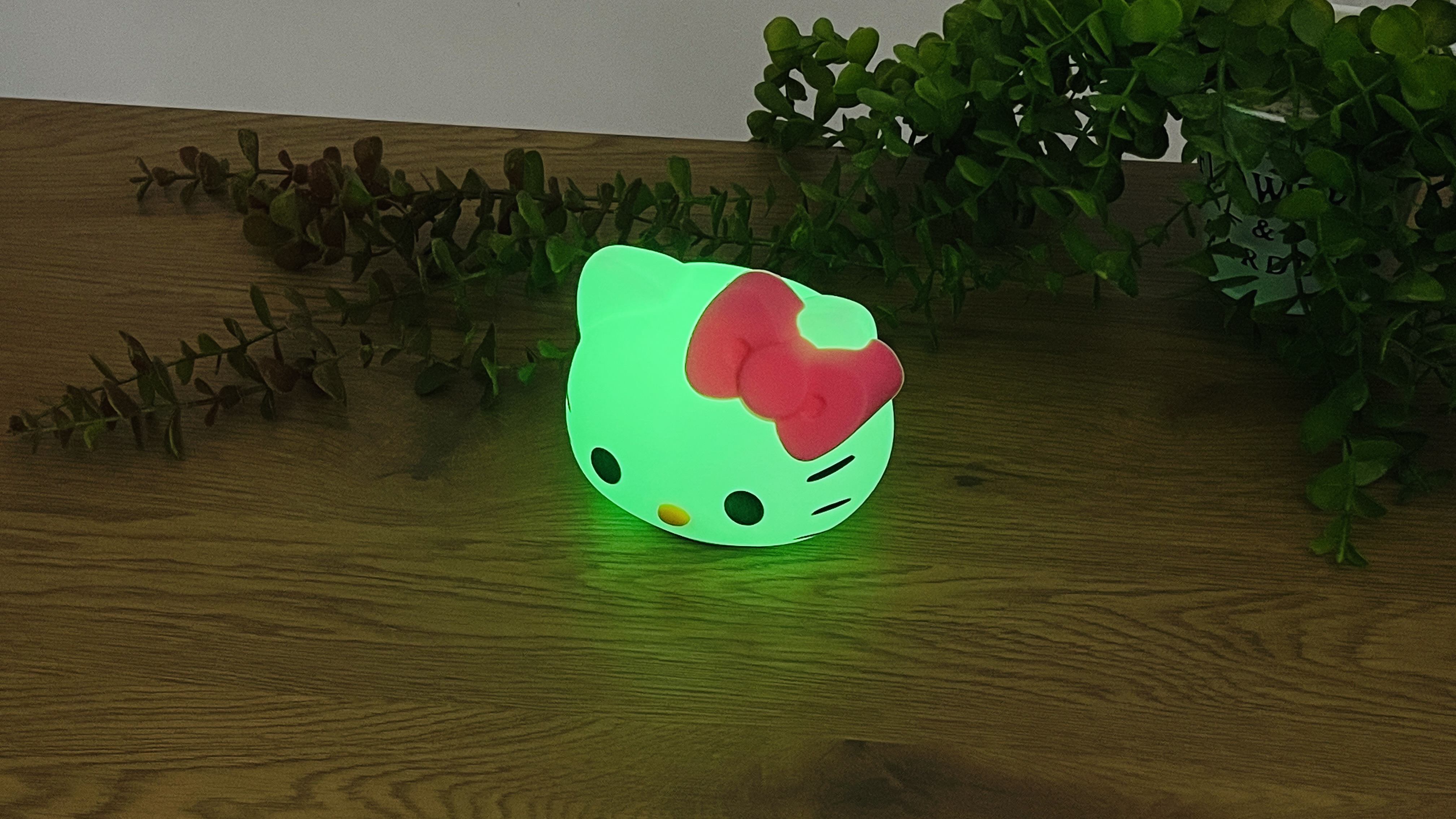Hello Kitty Silikon Lampa