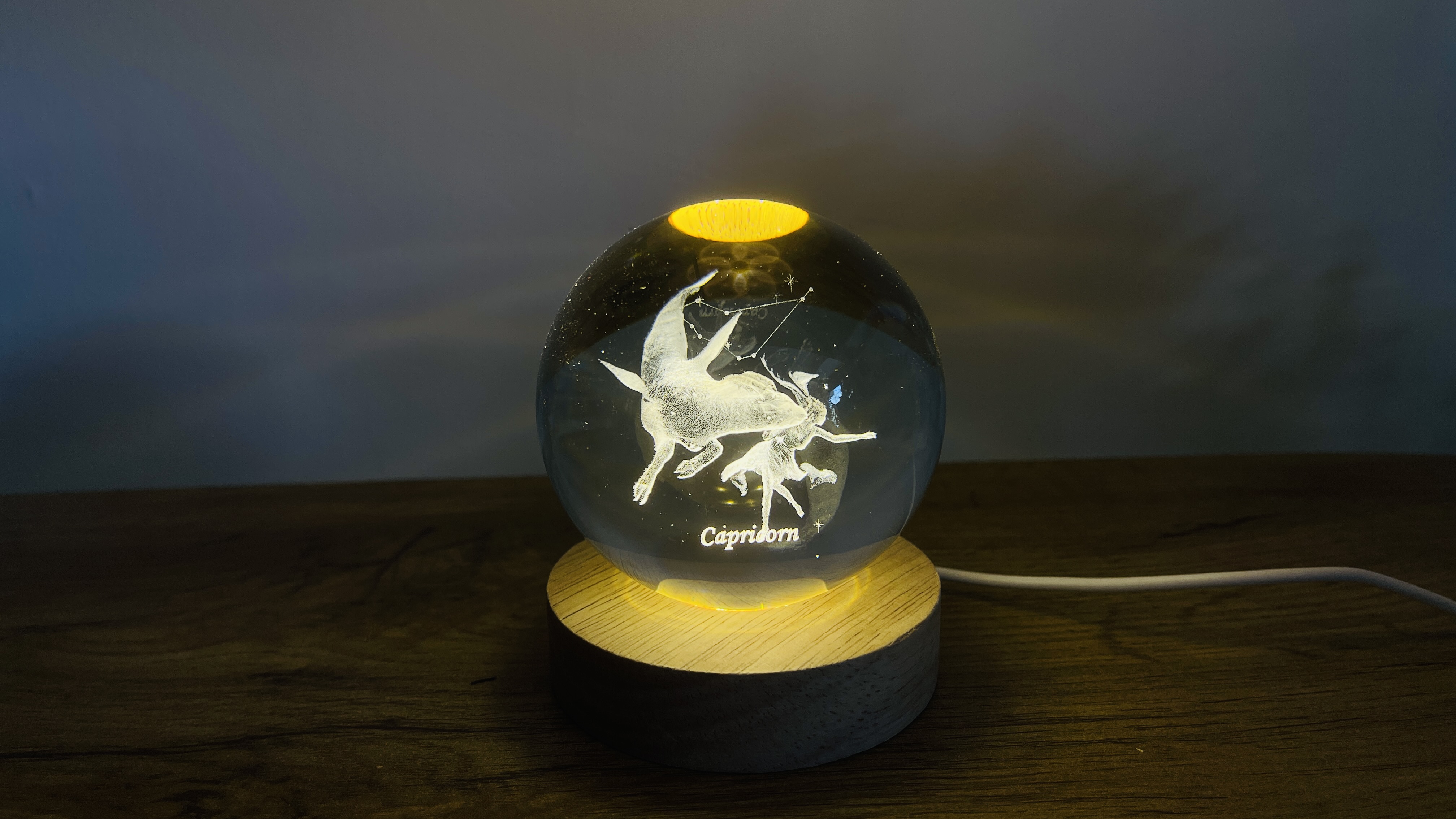 Oğlaq Bürcü Kürə İşıq (Böyük 7.5 x 10 sm)