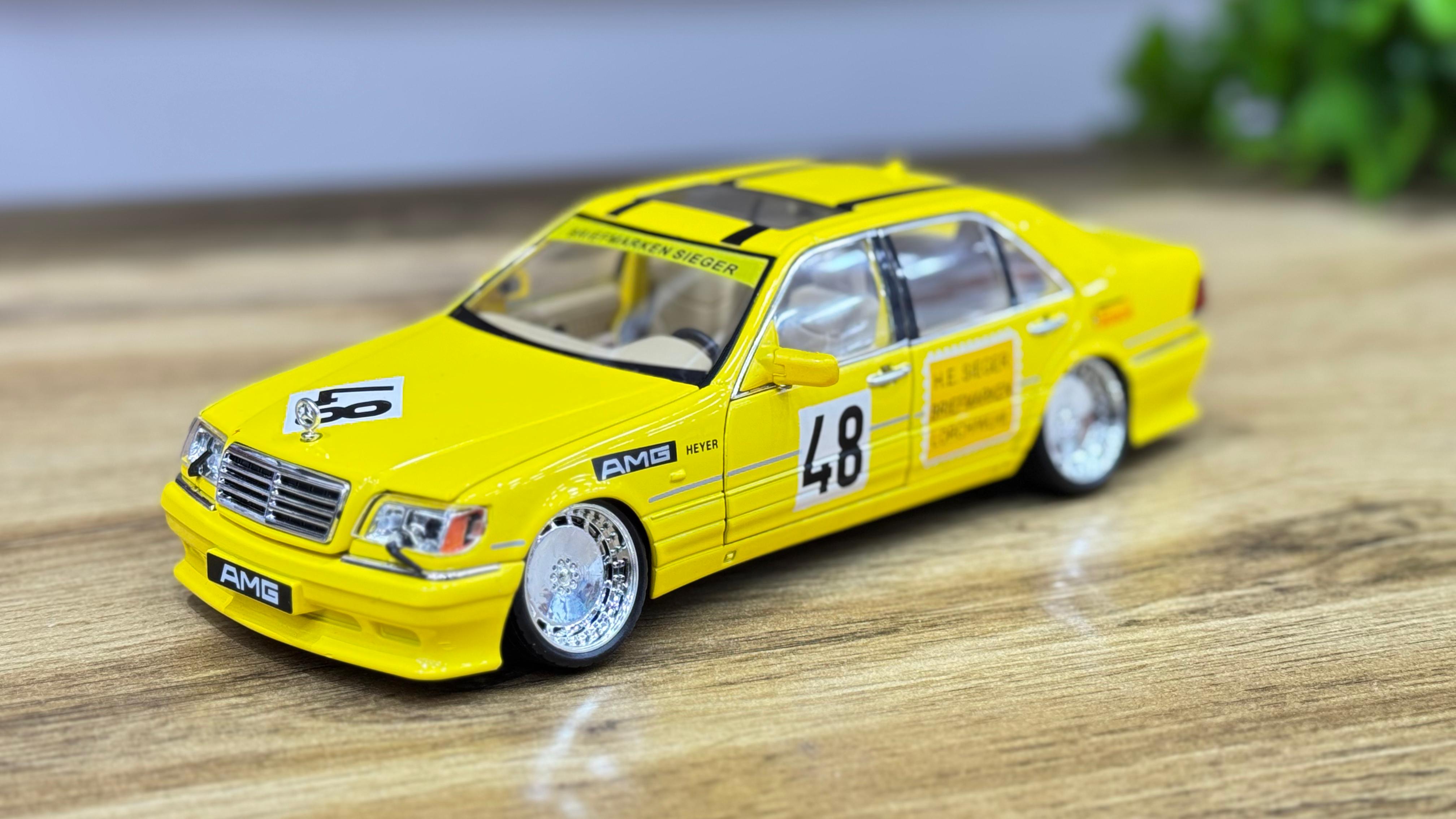 Mercedes-Benz AMG Sarı Yarış Modeli – Metal Maket