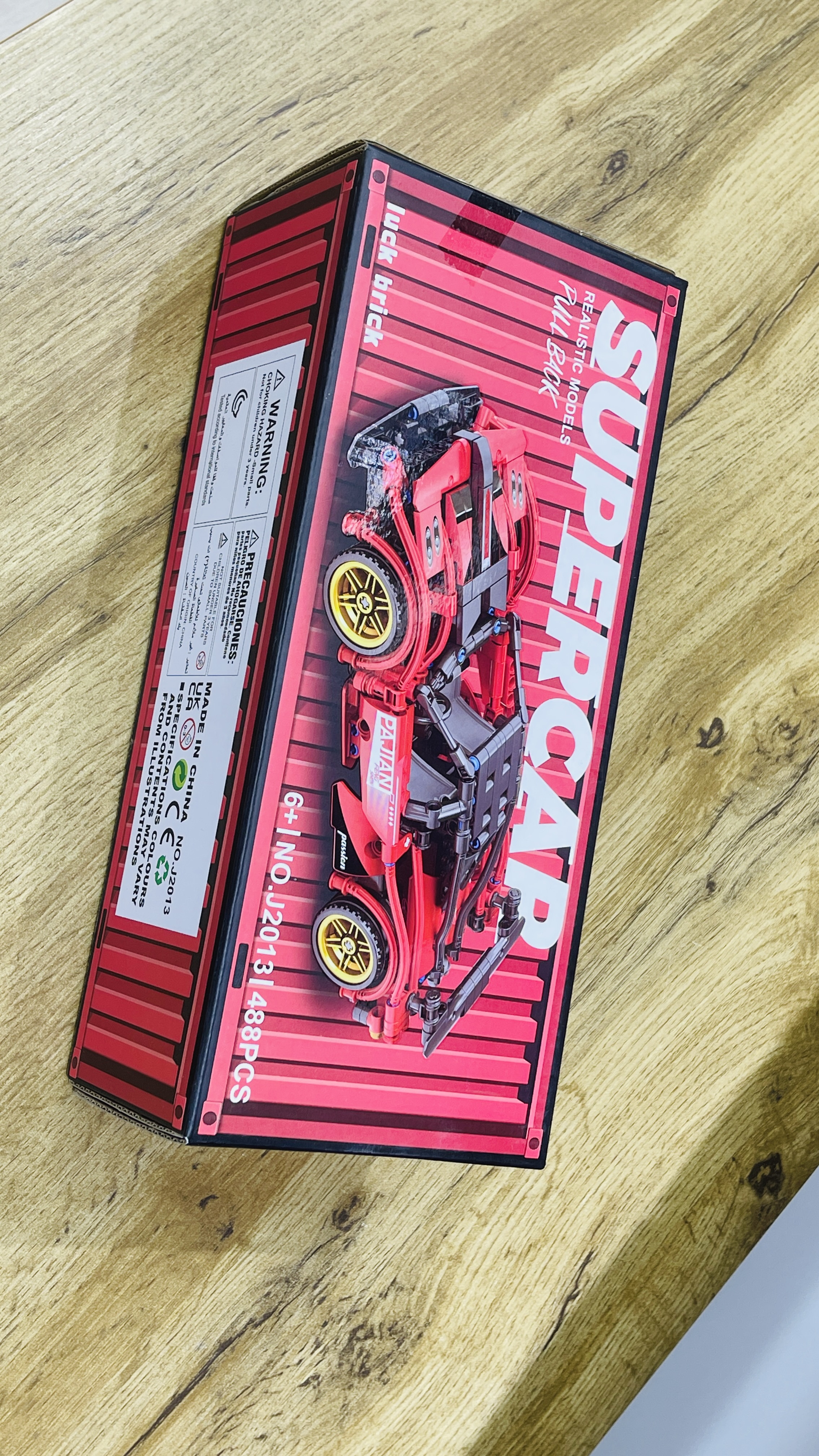 Qırmızı Avtomobil Konstruksiyası 488 Hissə 