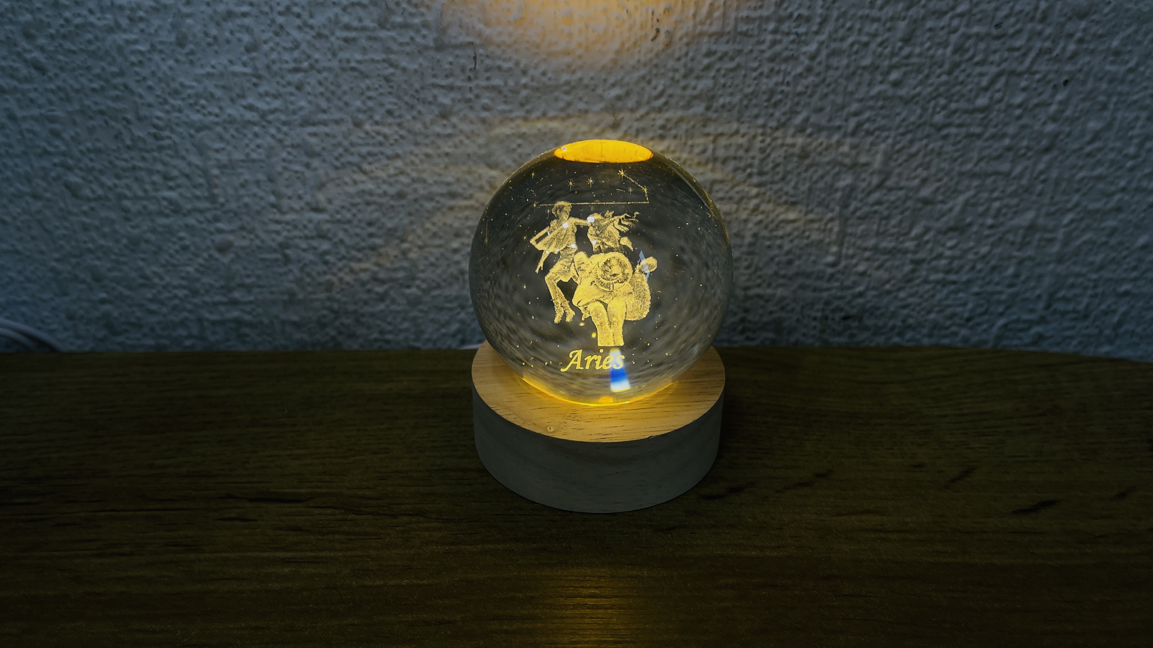 Qoç Bürcü Kürə İşıq (Kiçik  5.5 x 7.5 sm)