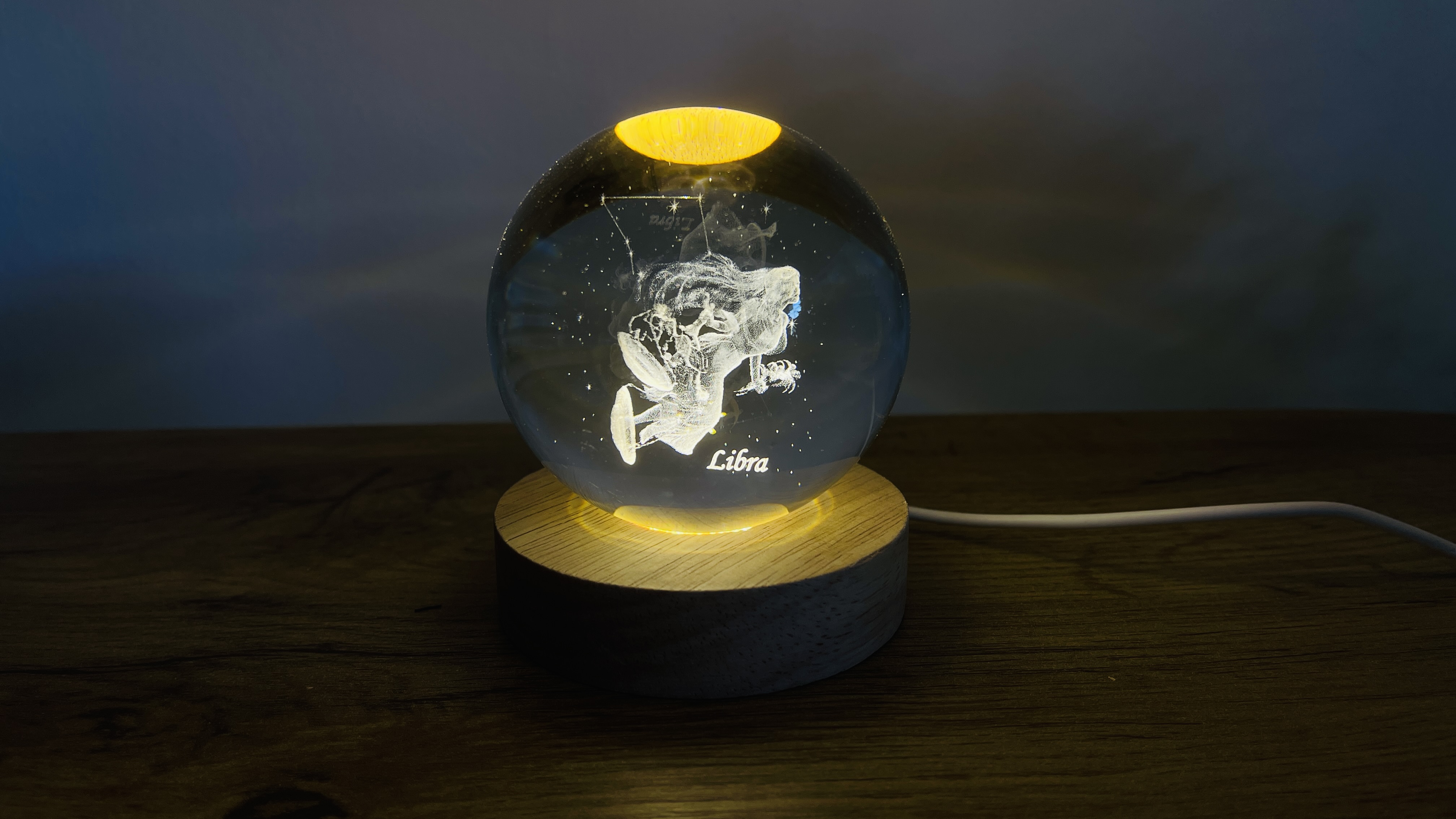 Tərəzi  Bürcü Kürə İşıq (Böyük 7.5 x 10 sm)