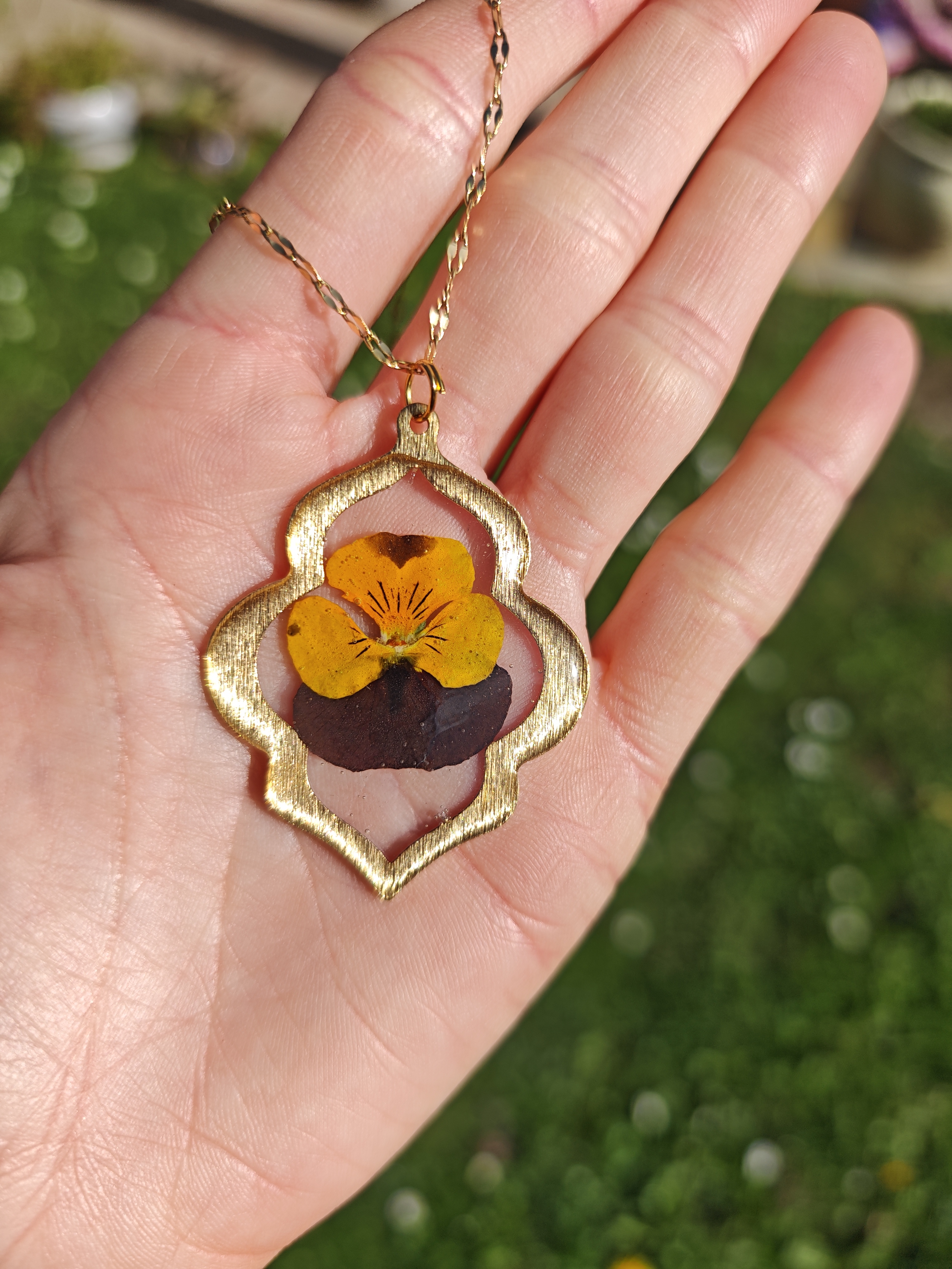 Colgante flor natural - Viola