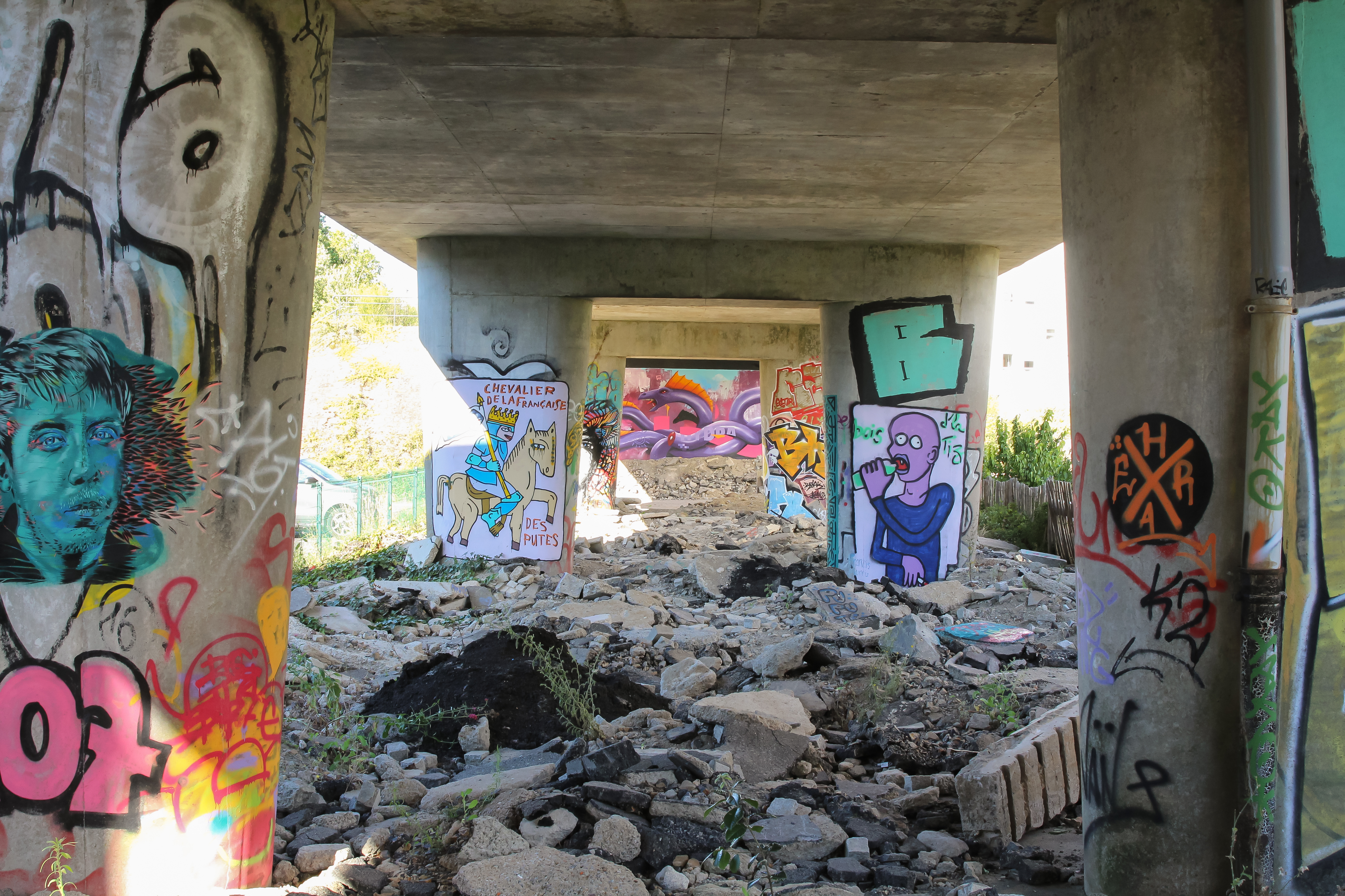 Photo sur toile d'une galerie Street Art Sous Pont