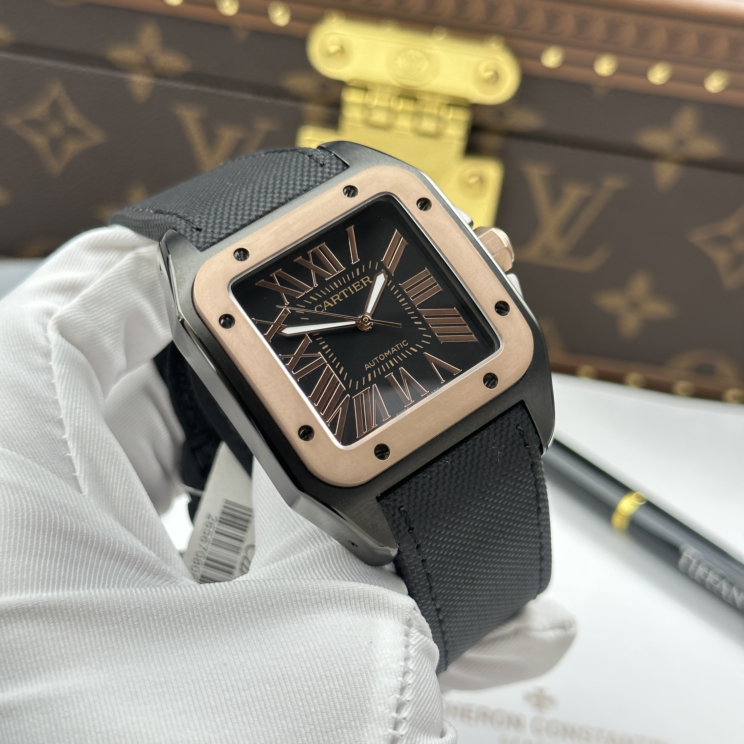 Đồng hồ Cartier Santos 100 XL Black ADLC, size 41mm x 51mm, viền vàng hồng