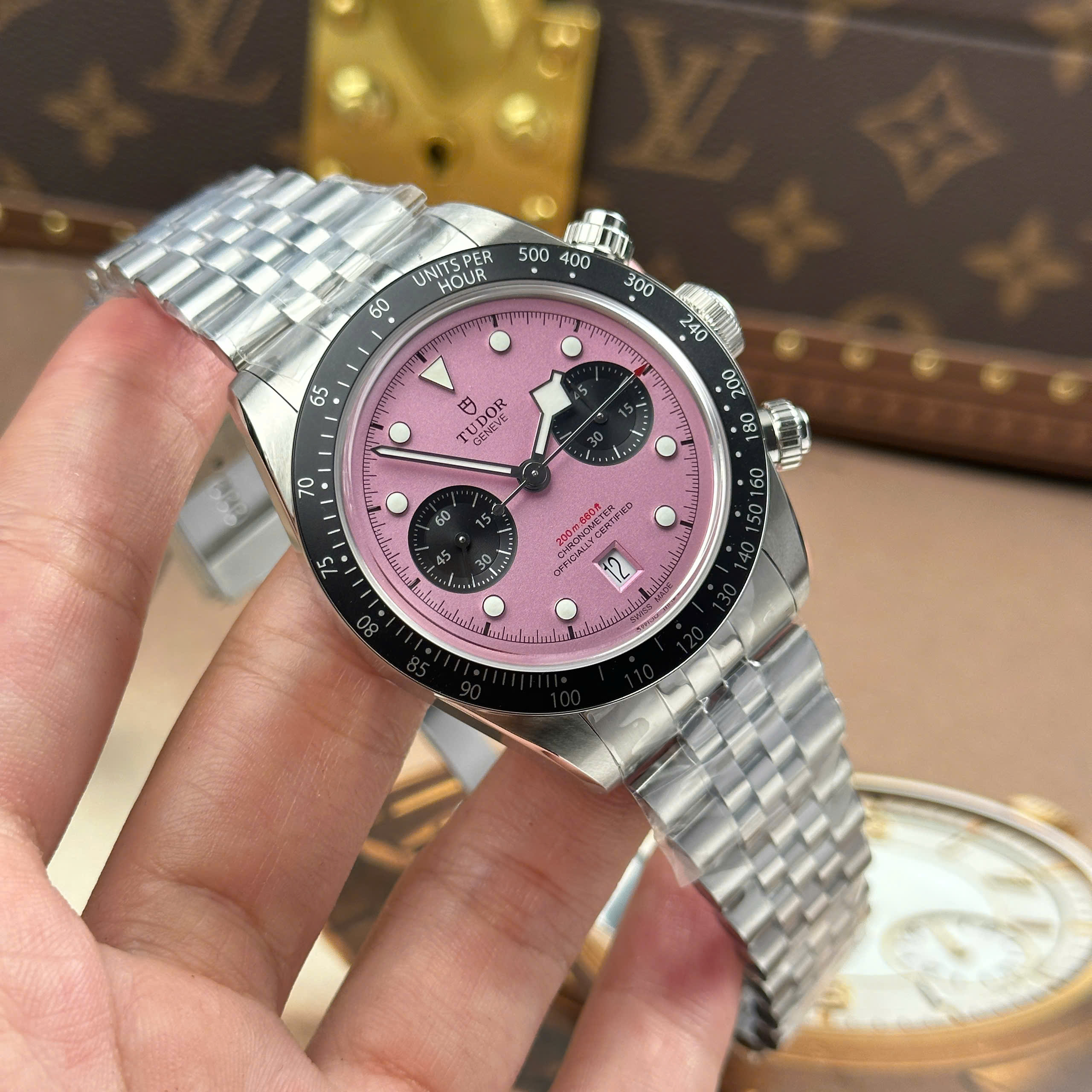 Đồng hồ Tudor Black Bay Chronograph, Size 41mm, Pink