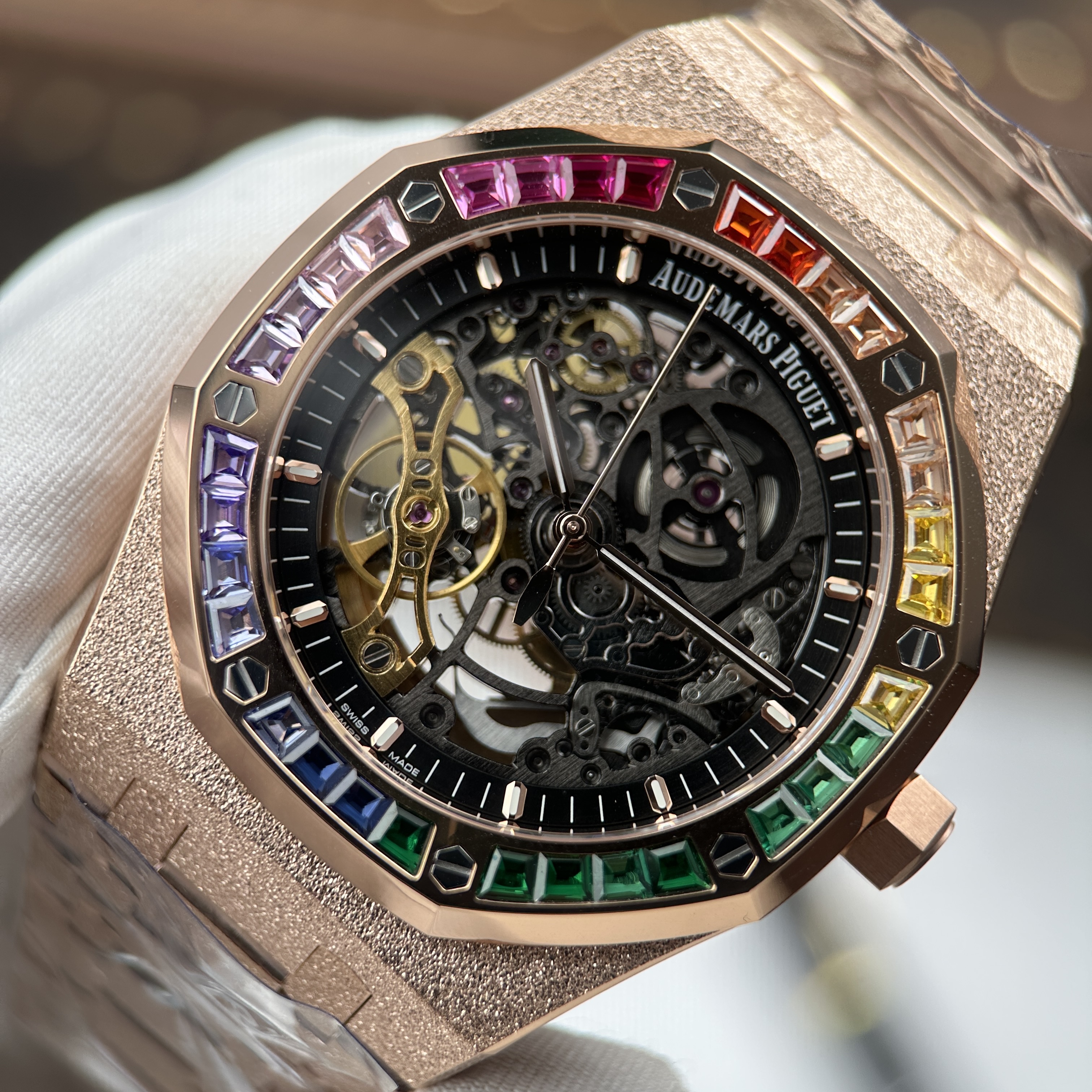 Đồng hồ Audemars Piguet Royal Oak Openworked Frosted 15412 • Size 41mm, độ mỏng chỉ 9.9mm