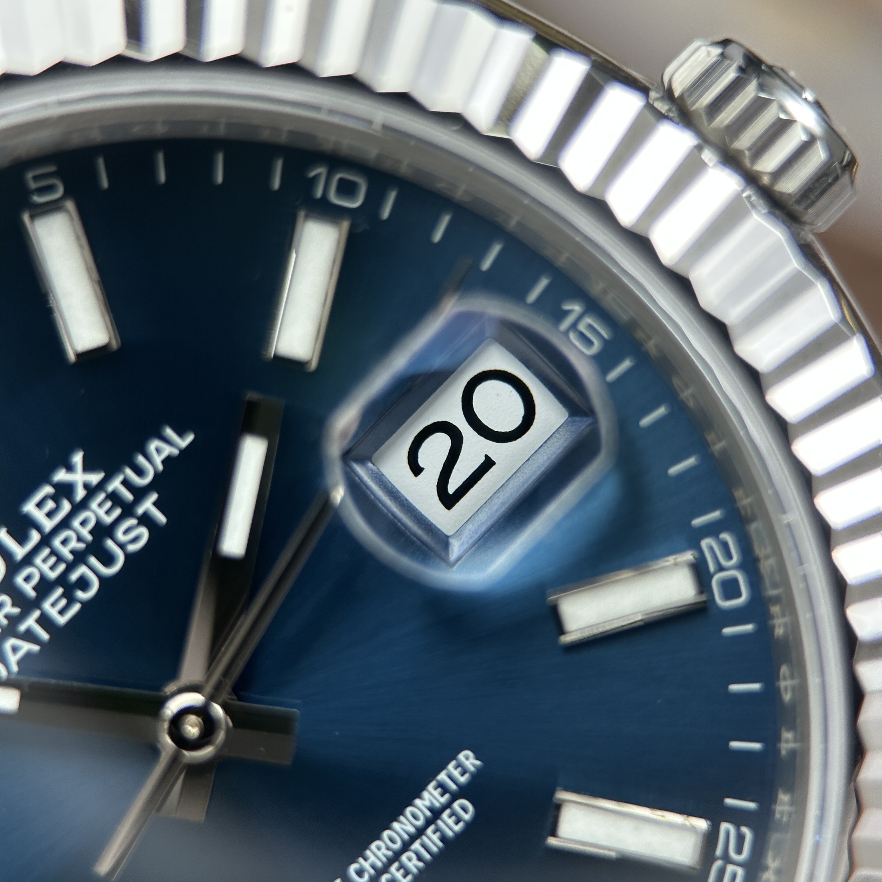 Đồng hồ Rolex Datejust 126334, size 41mm, Vany Blue 2