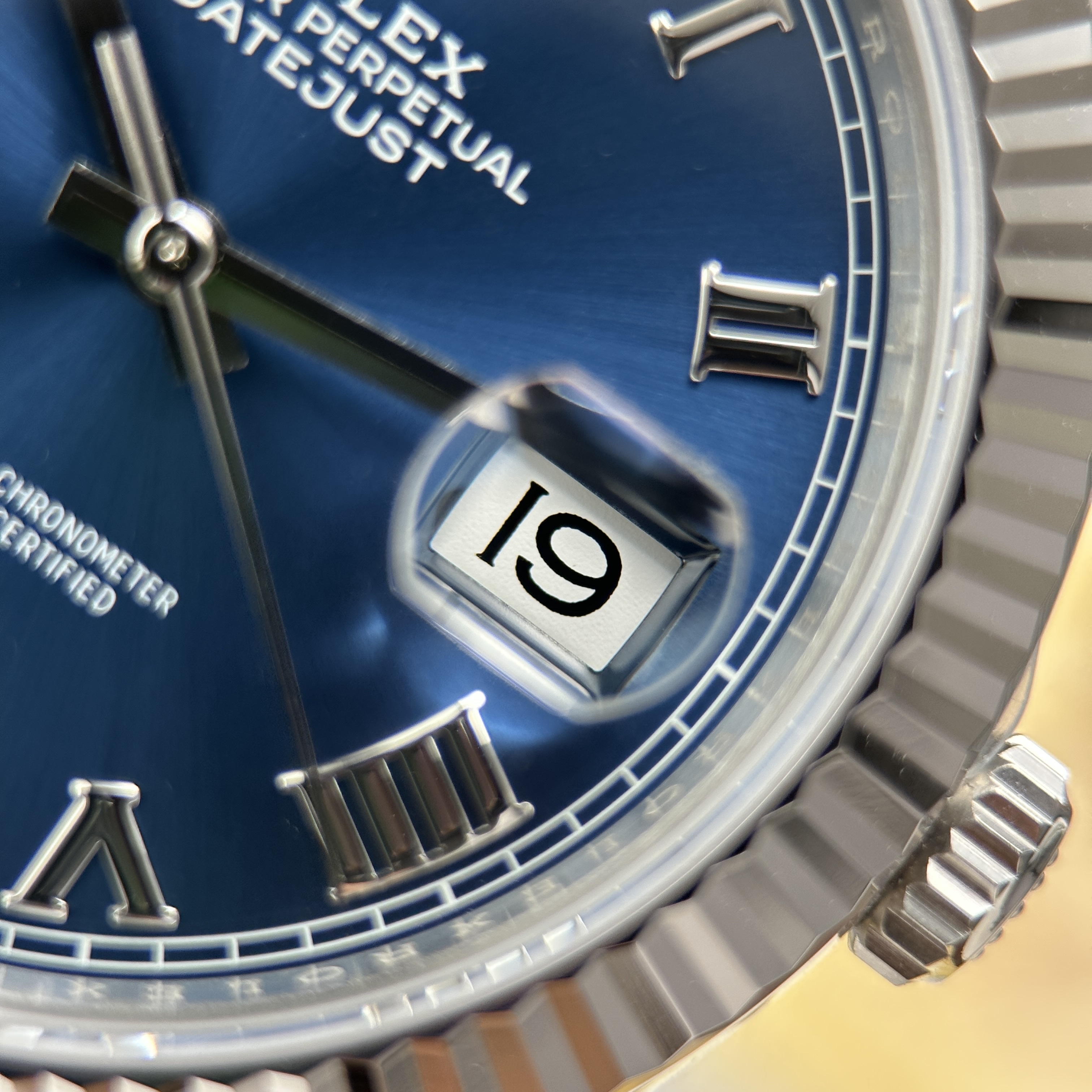 Đồng hồ Rolex Datejust 126334, size 41mm, Vany Blue 1