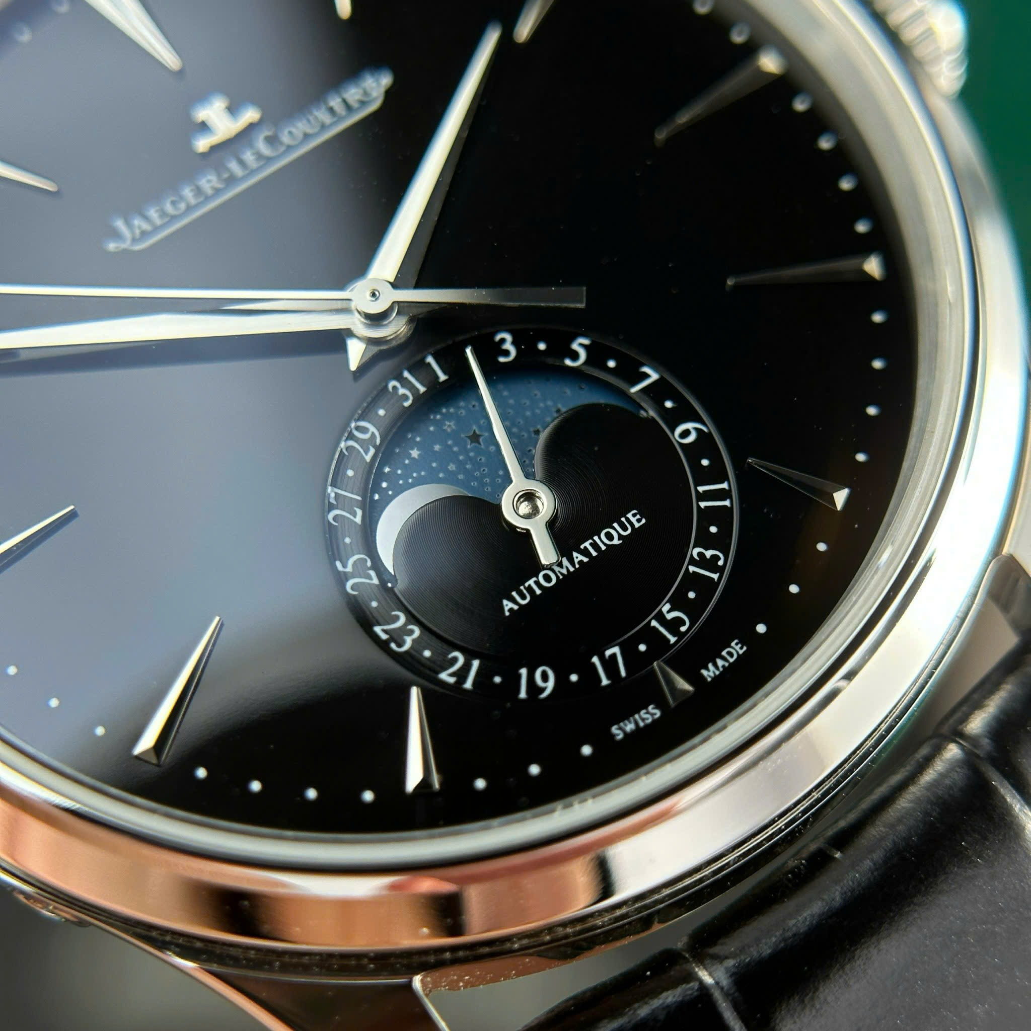 Đồng hồ Jaeger LeCoultre Master Ultrathin Moon, Size 39mm, Black
