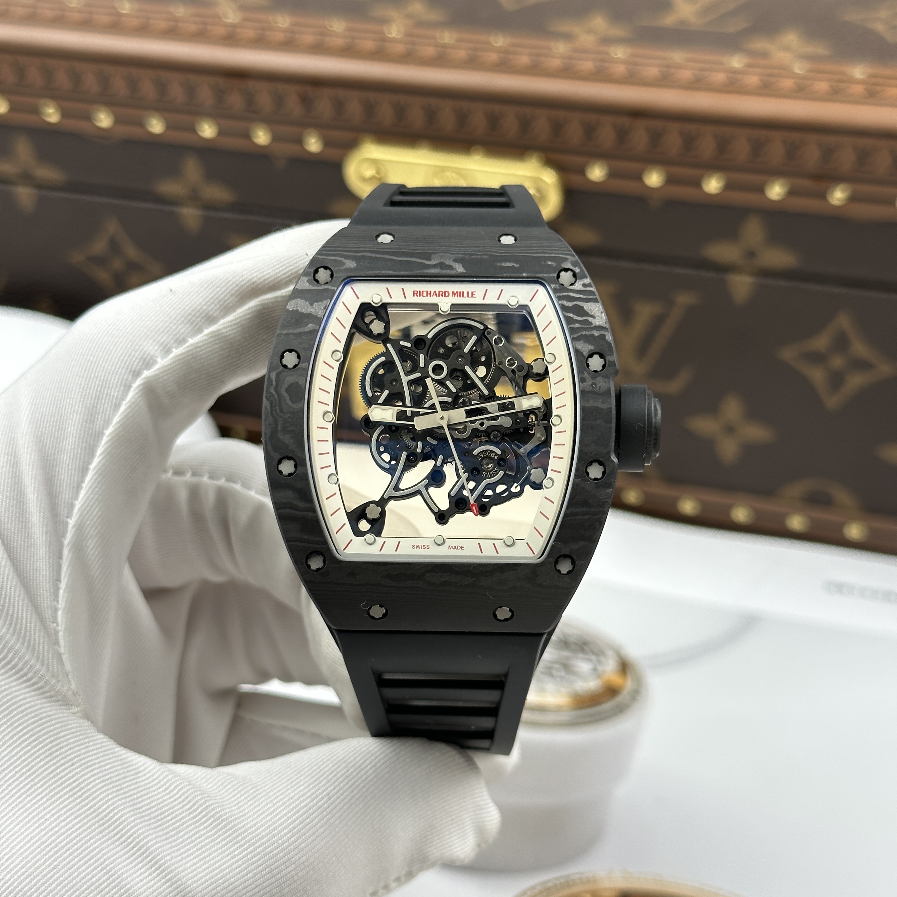 Đồng hồ Richard Mille RM 055 Carbon NTPT, phiên bản sử dụng khung máy RMUL2