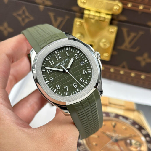 Đồng hồ Patek Philippe Aquanaut 5168, mặt xanh lá cây tinh chỉnh, Size 42,2mm