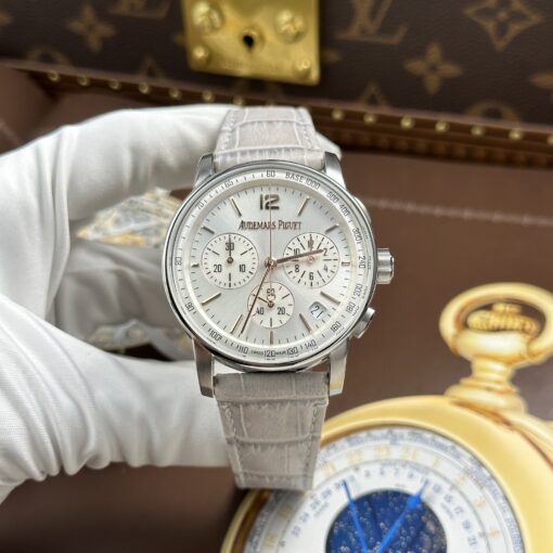 Đồng hồ Audemars Piguet Code 11.59 Rep 1:1 mặt bạc máy cơ Thuỵ Sỹ, size 41mm