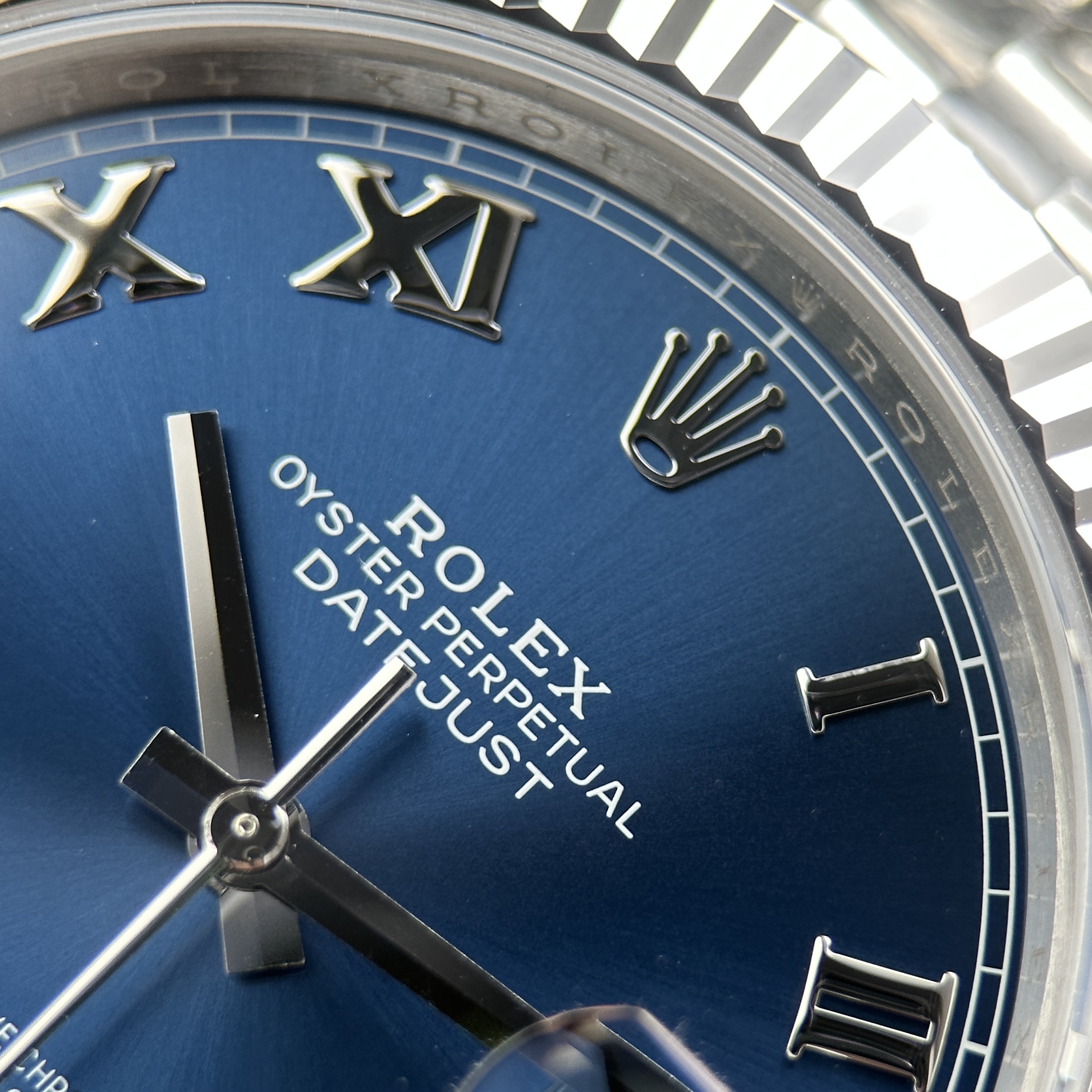 Đồng hồ Rolex Datejust 126334, size 41mm, Vany Blue 1