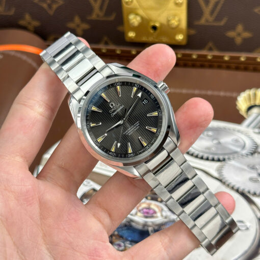 Đồng hồ Omega Seamaster Aqua Terra 150M, máy cơ Thụy Sỹ, Size 41mm