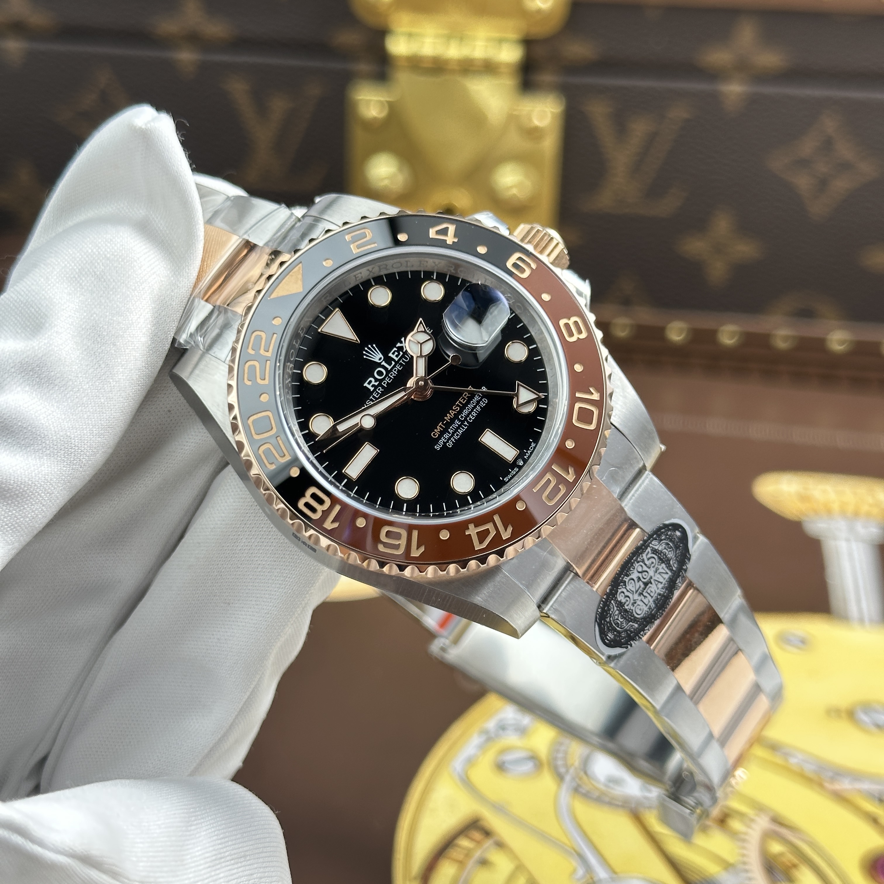 Đồng hồ Rolex GMT-Master II “Root Beer” 126711 • Size 40mm