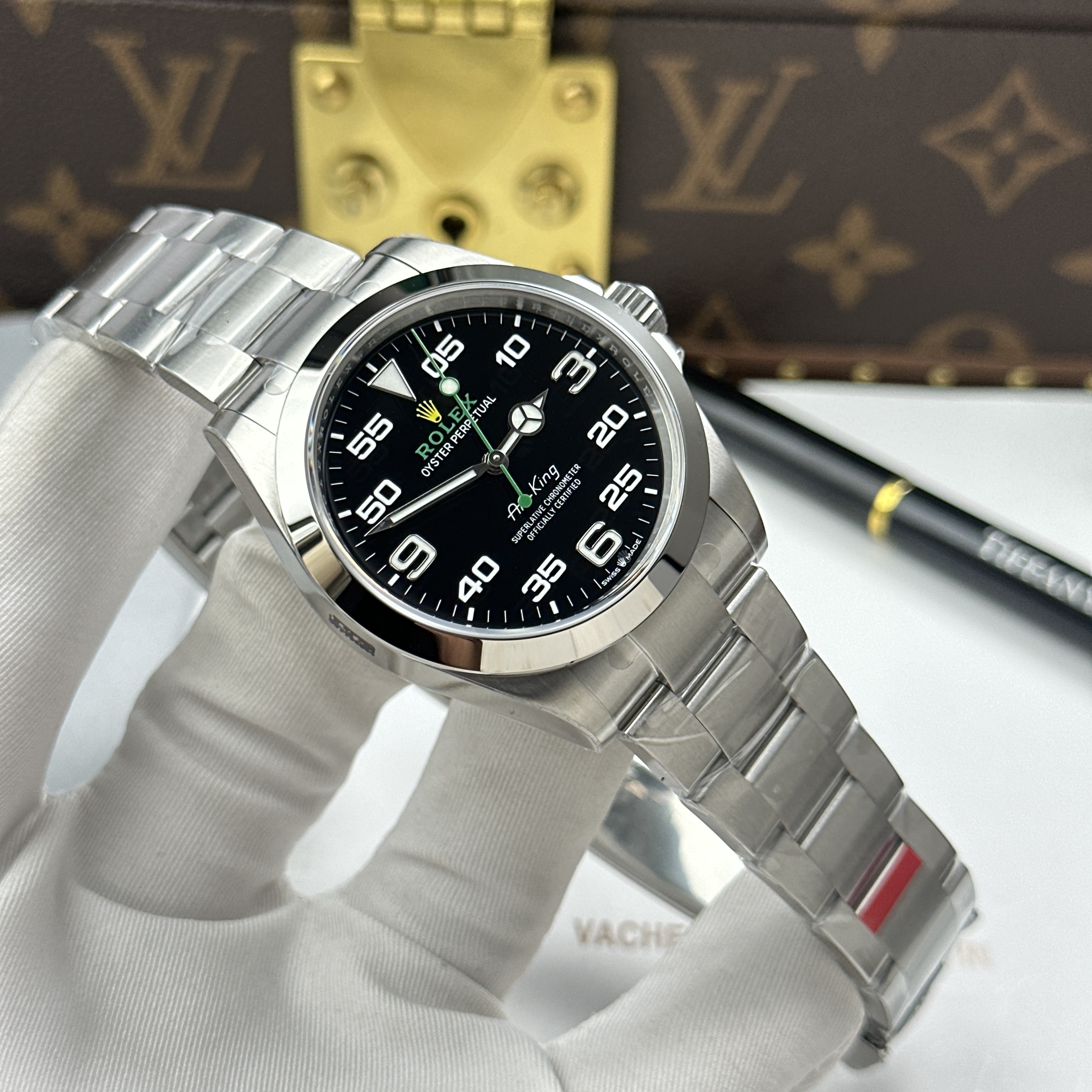 Đồng hồ Rolex Air-King 126900, size 40mm