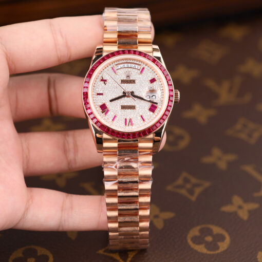 Đồng hồ Rolex Day-Date, bọc vàng 18K đính ruby tổng hợp + kim cương moissanite, Size 40mm