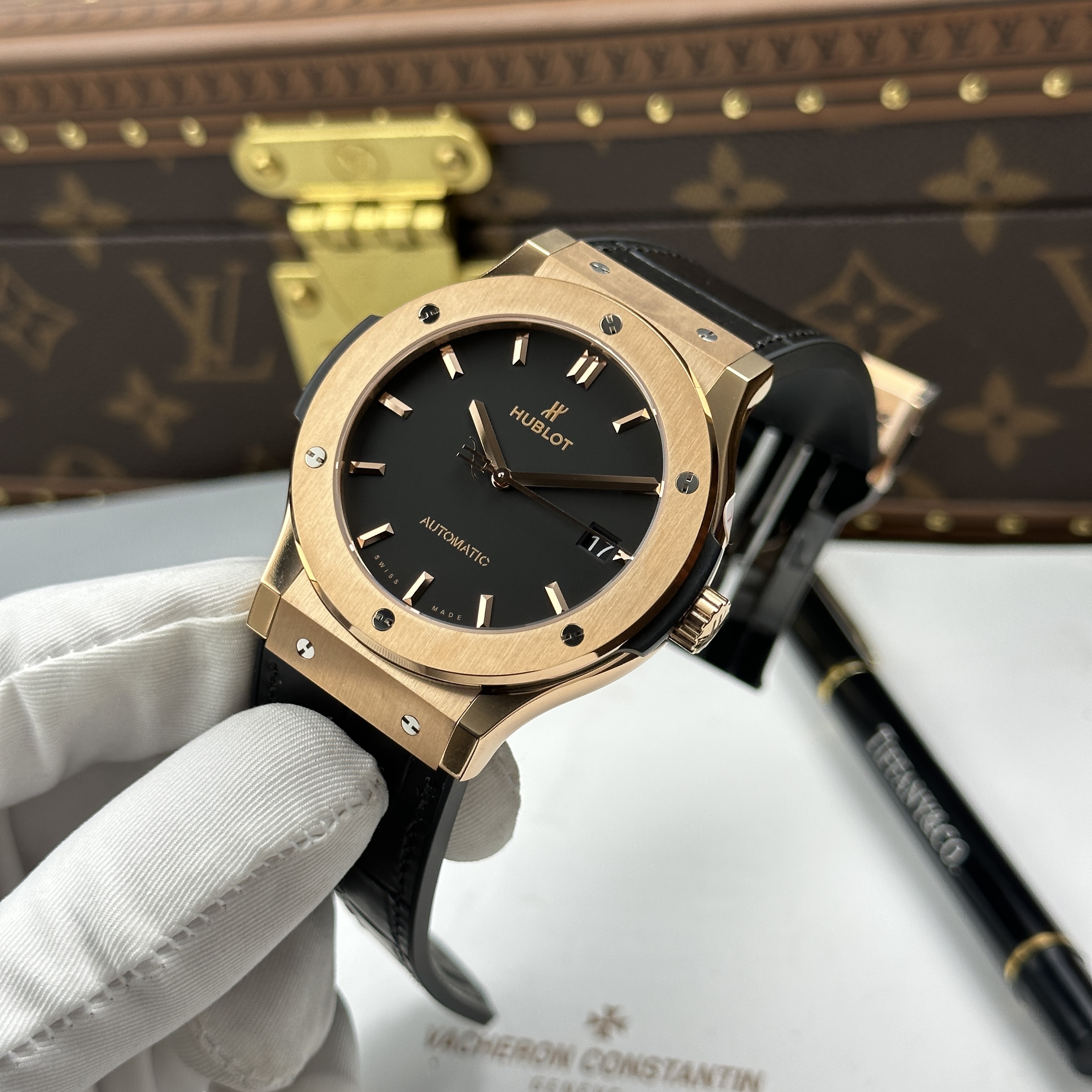 Đồng hồ Hublot Classic Fusion, Size 45mm • máy Cal2892• phiên bản vỏ Titanium siêu nhẹ
