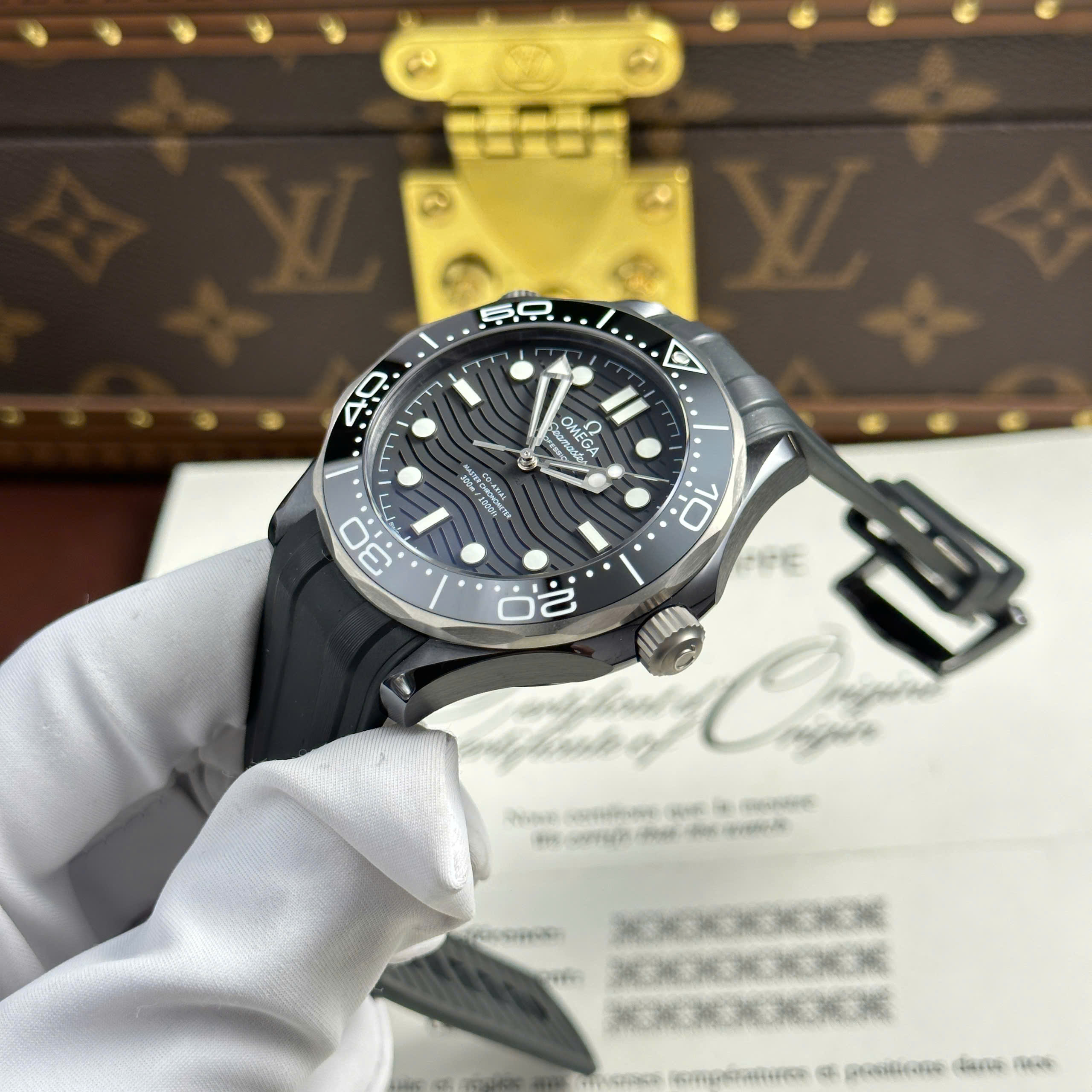 Đồng hồ Omega Seamaster Diver 300m Black Ceramic • Size 43.5mm