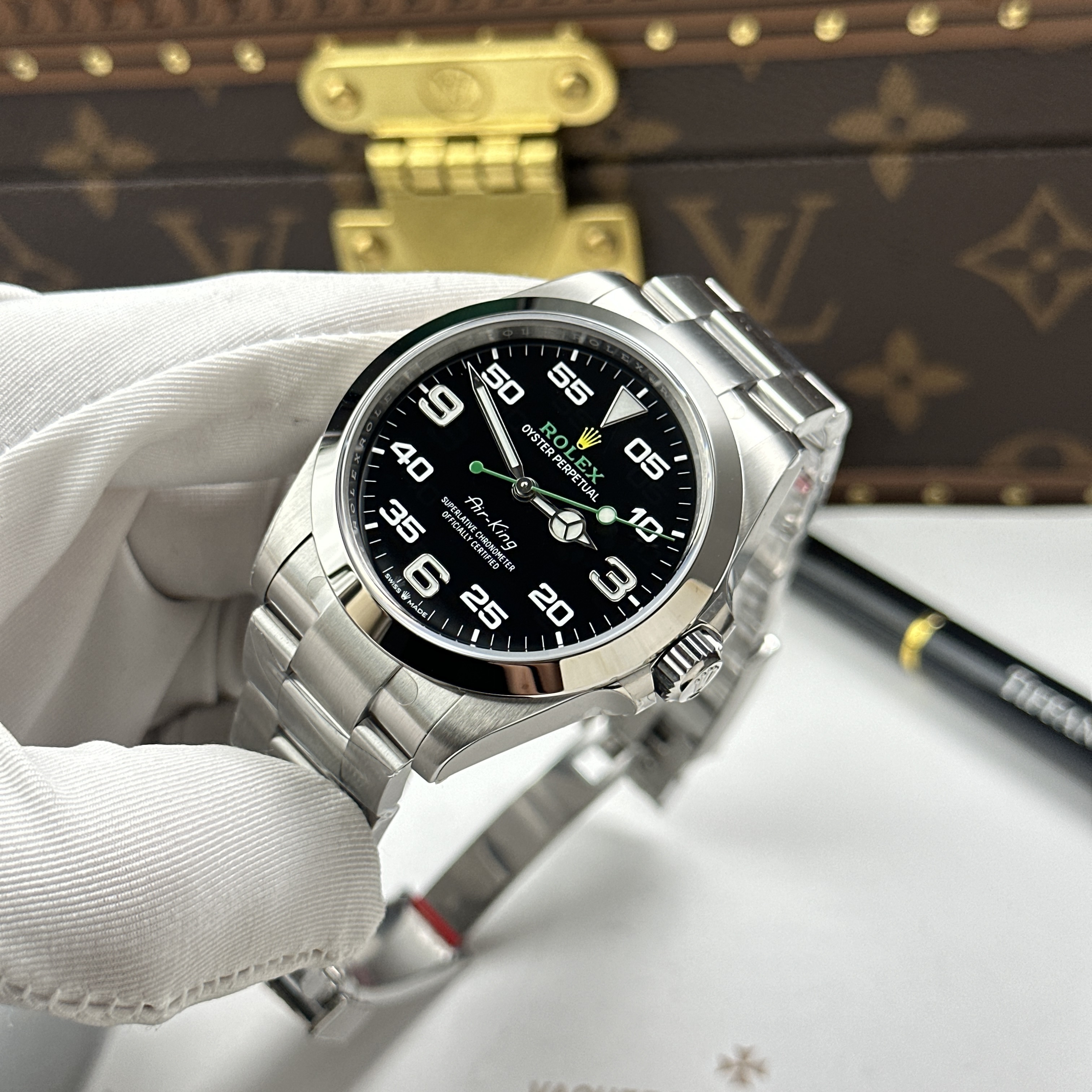 Đồng hồ Rolex Air-King 126900, size 40mm