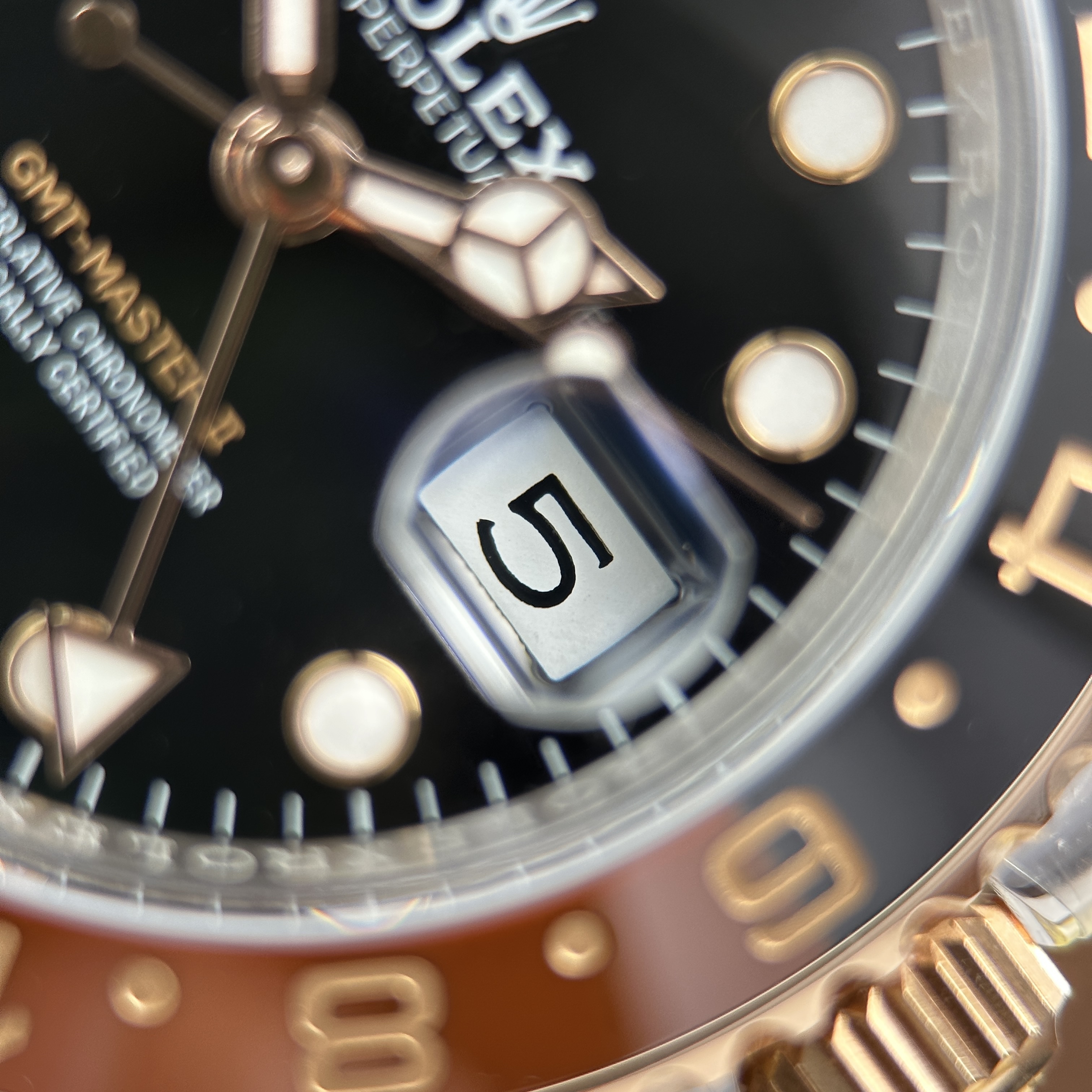 Đồng hồ Rolex GMT-Master II “Root Beer” 126711 • Size 40mm