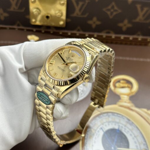 Đồng hồ Rolex Day-Date nam Rep 1:1, mặt vàng champagne, trọng lượng 212 gram, Size 40mm