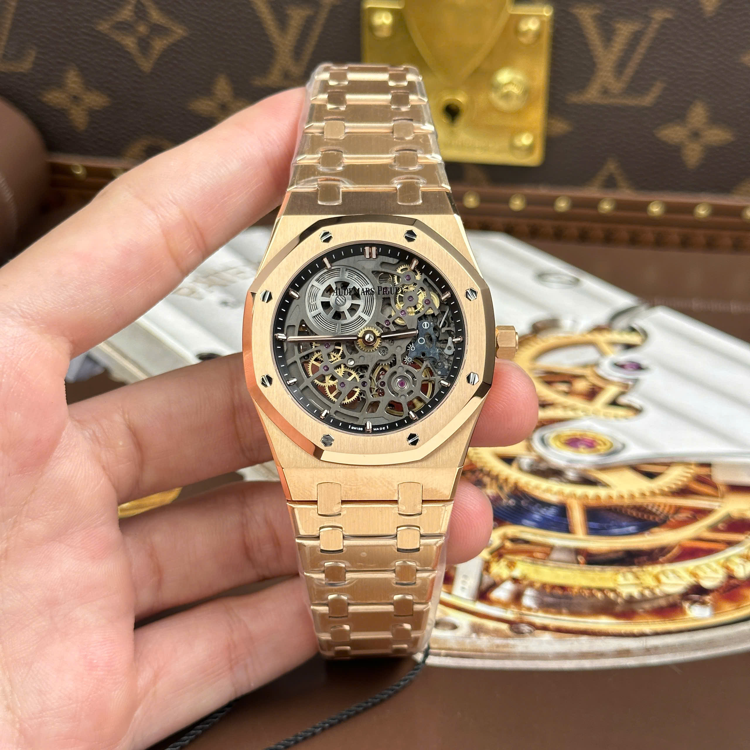 Đồng hồ nam Audemars Piguet Royal Oak Jumbo Extra-thin Openworked 16204 • Size 39mm