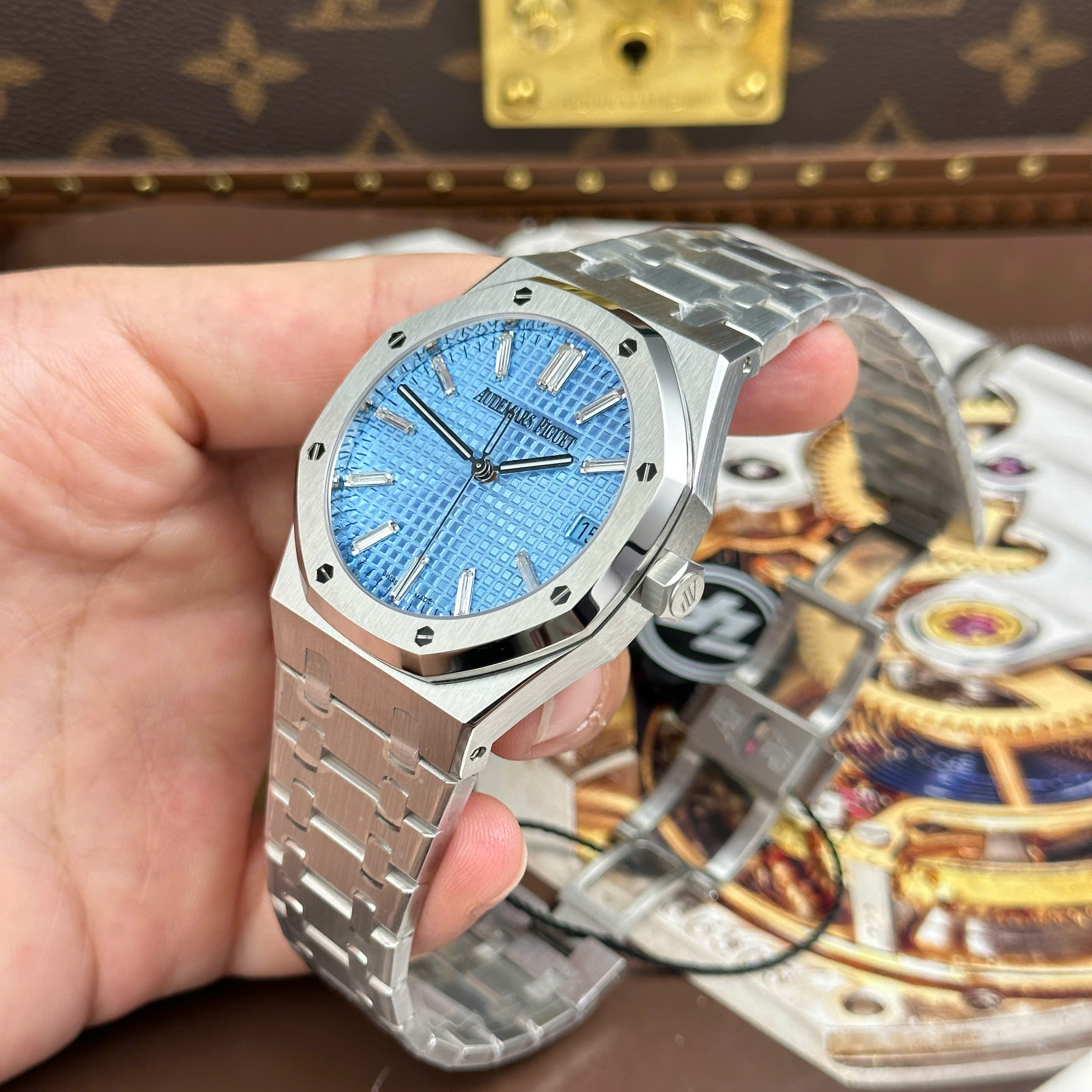 Đồng hồ Audemars Piguet Royal Oak 15510BC • Size 41mm