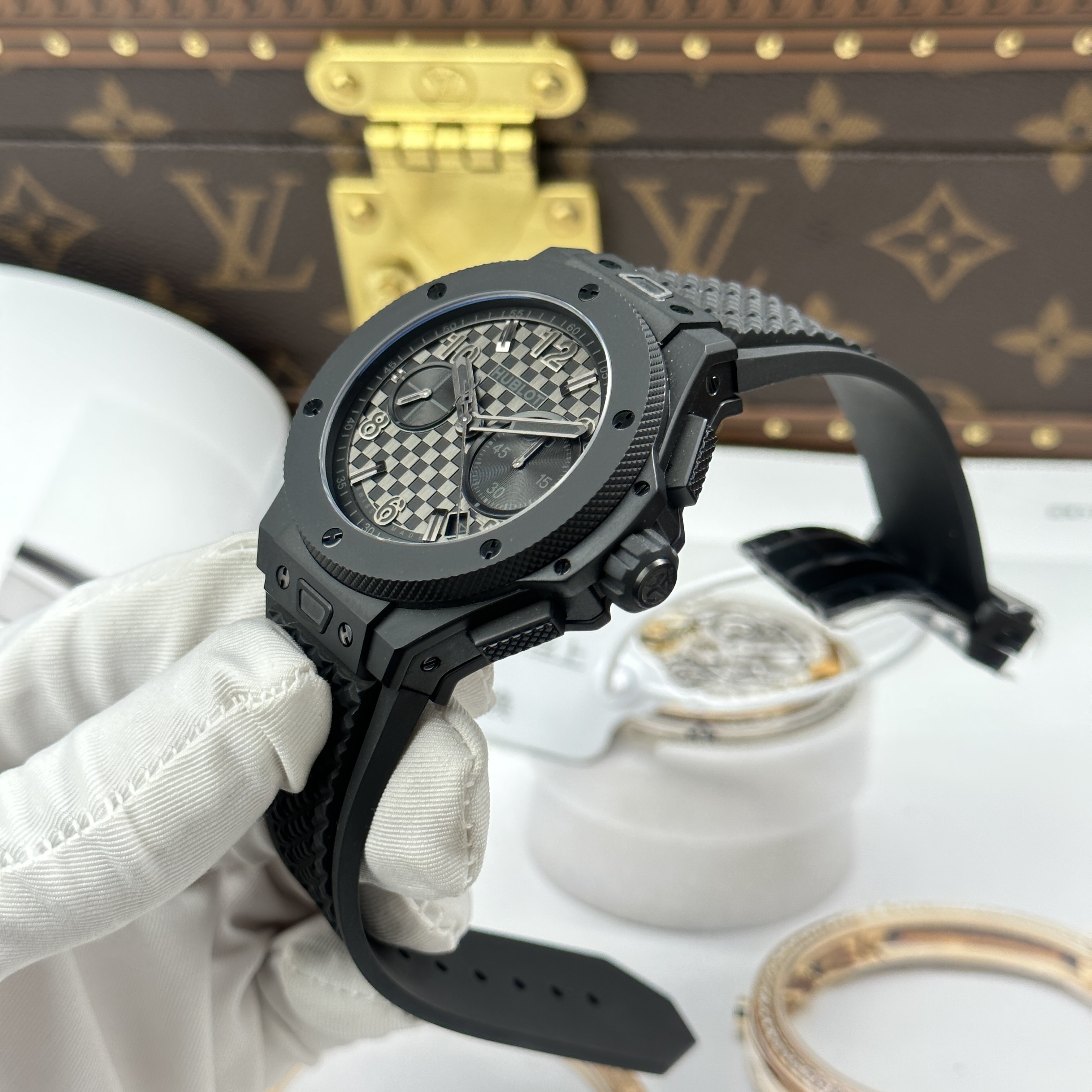 Đồng hồ Hublot Big Bang 20th Anniversary, Size 43mm, Black